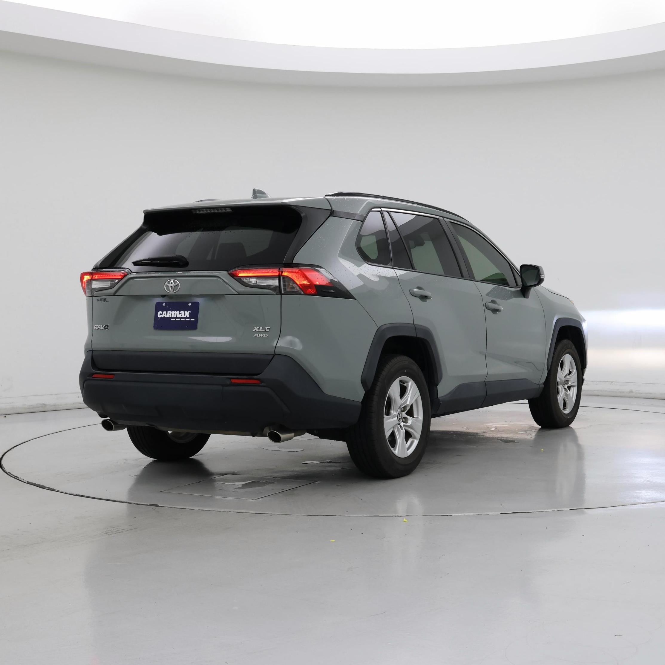 Thumbnail: 2020 Toyota RAV4 - 8