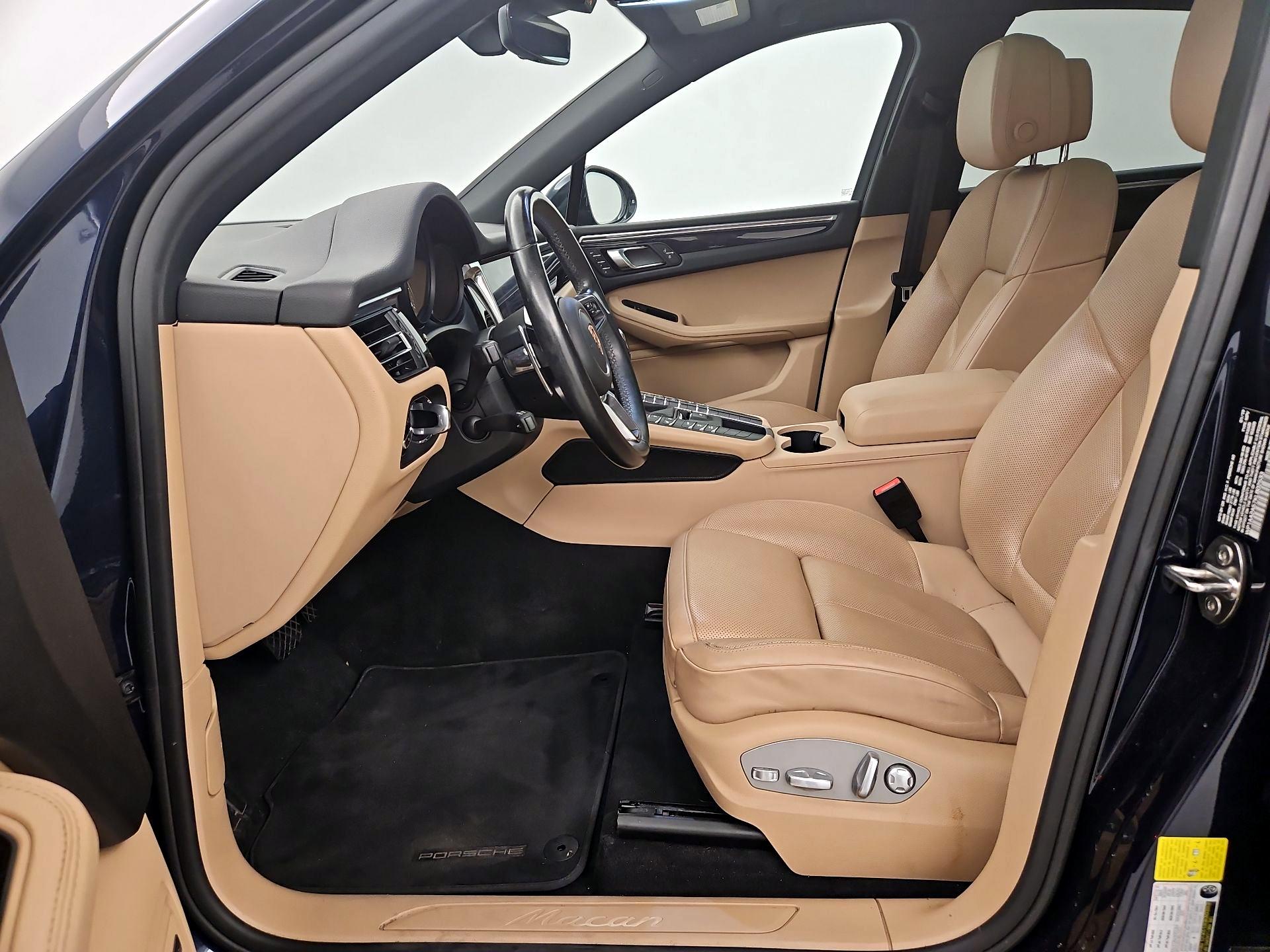 Thumbnail: 2019 Porsche Macan - 11