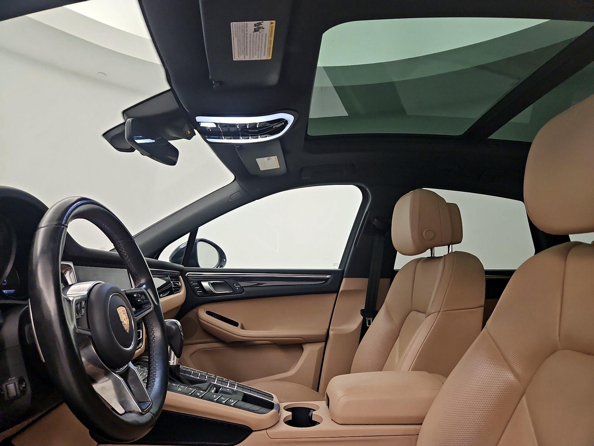 Thumbnail: 2019 Porsche Macan - 20