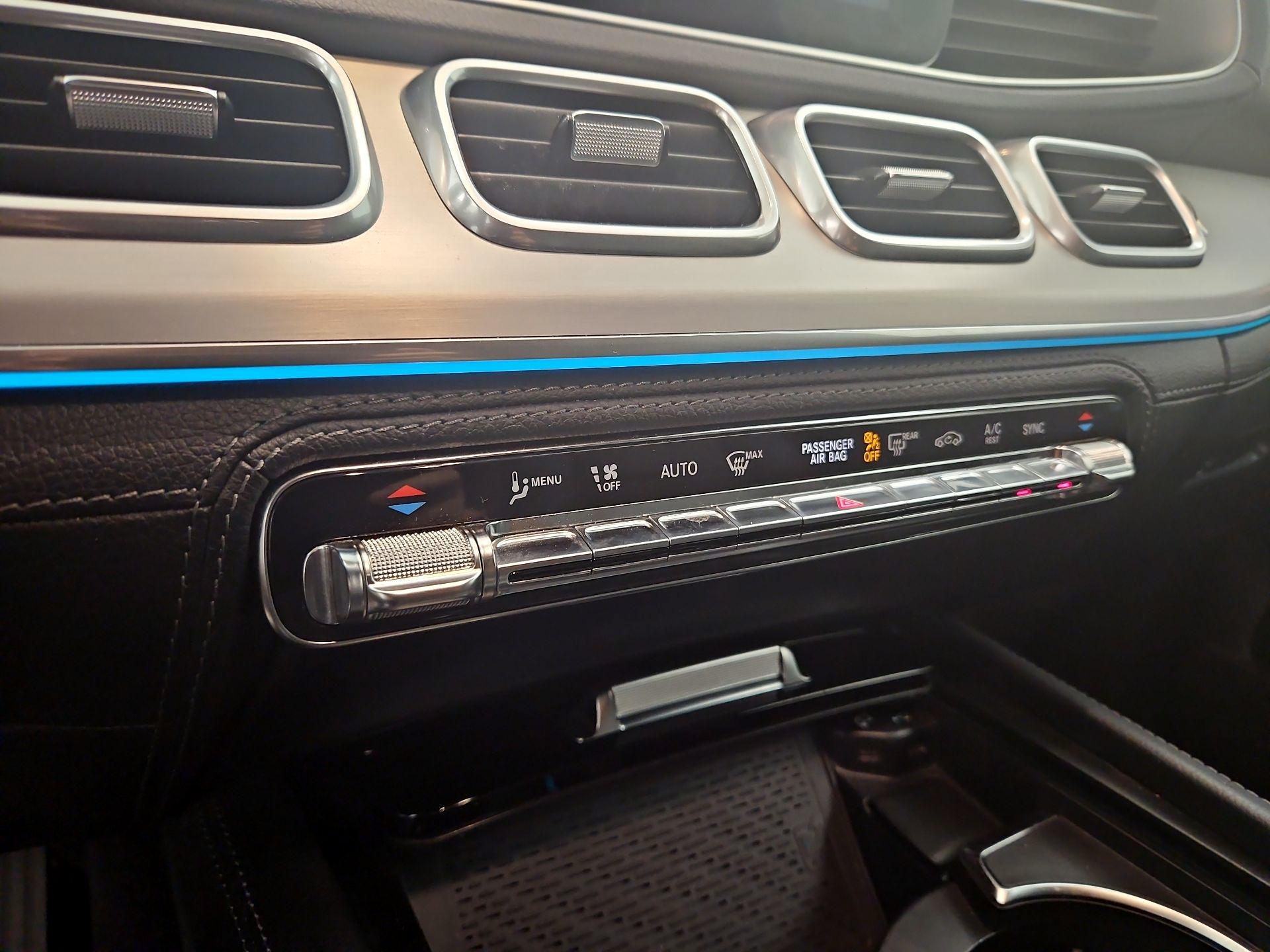 Thumbnail: 2020 Mercedes-Benz GLE - 17