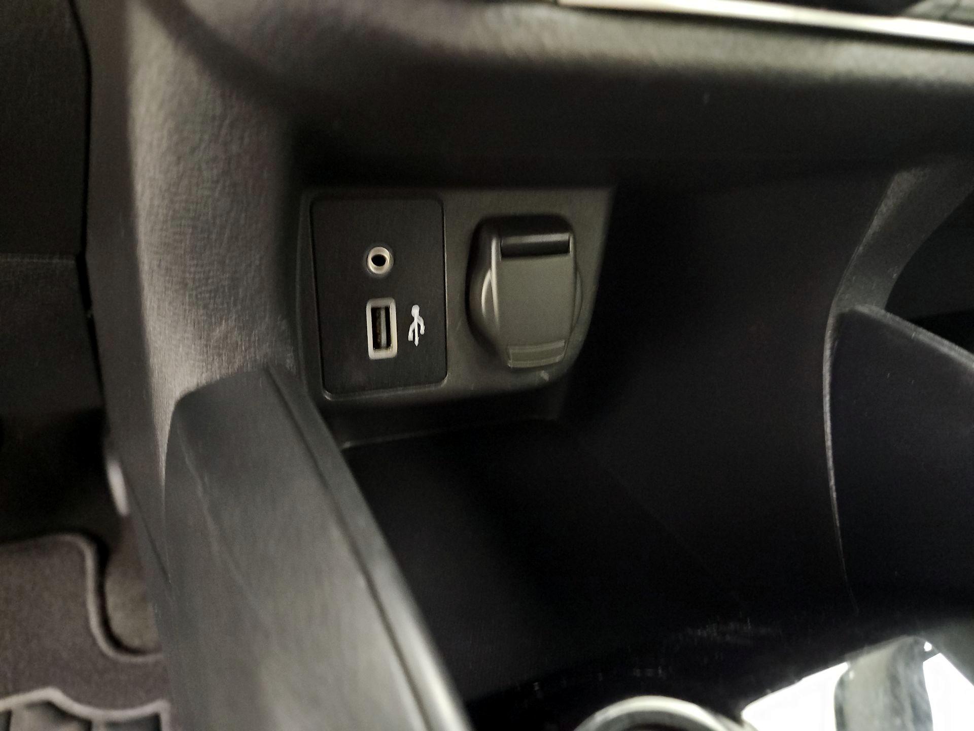 Thumbnail: 2021 Nissan Versa - 17