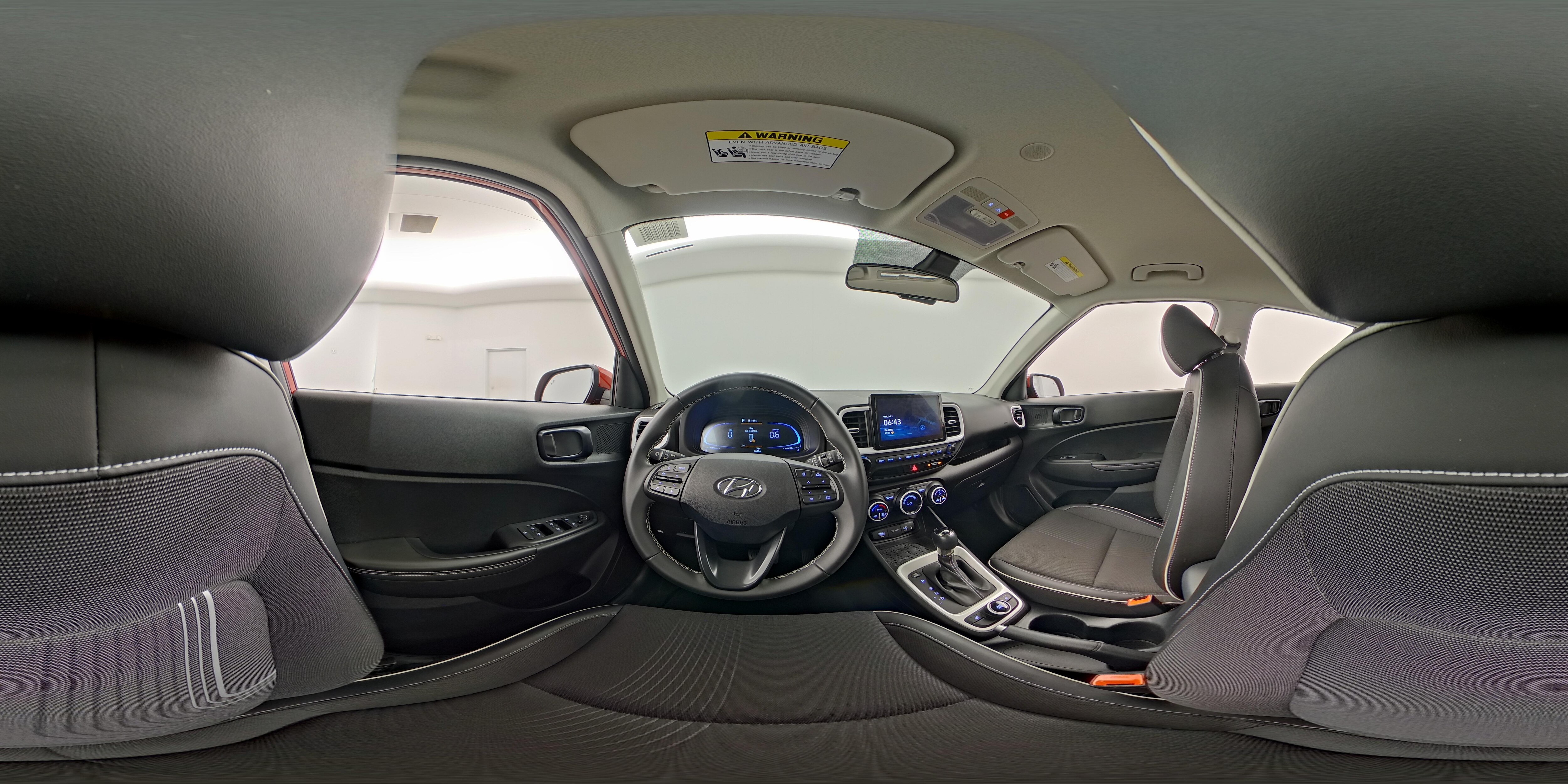2024 Hyundai Venue Limited - Photo 27