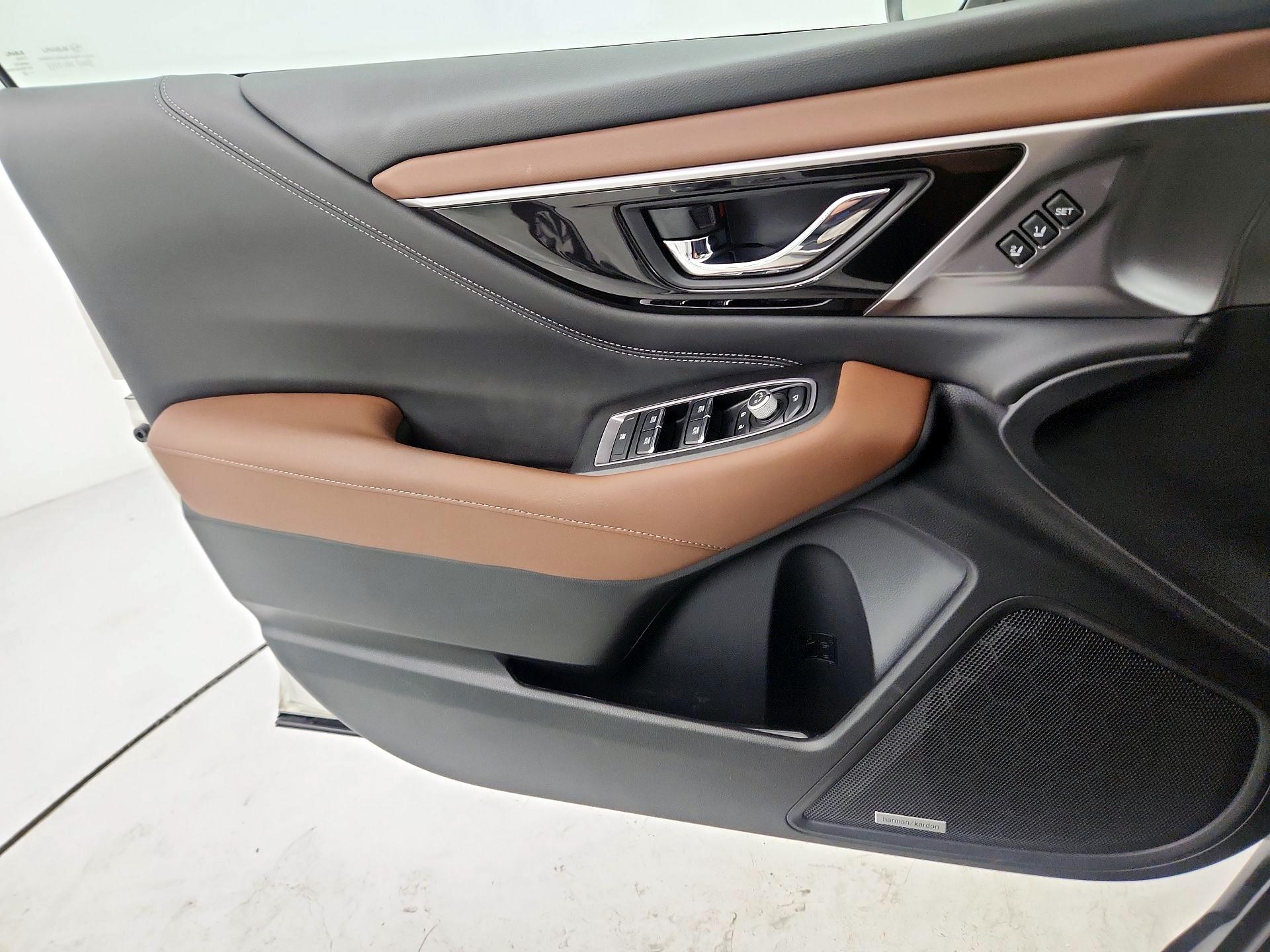 Thumbnail: 2022 Subaru Outback - 10
