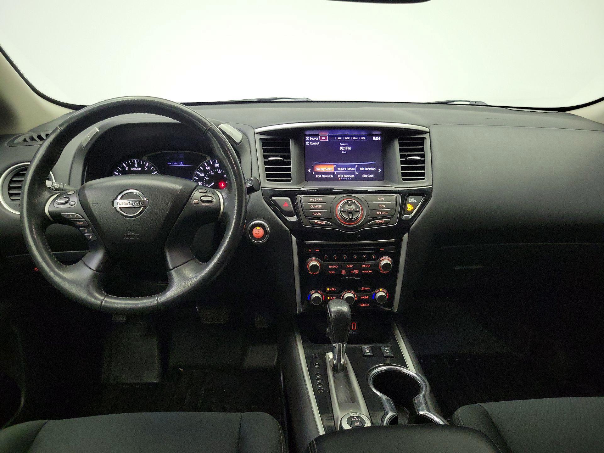 Thumbnail: 2018 Nissan Pathfinder - 9