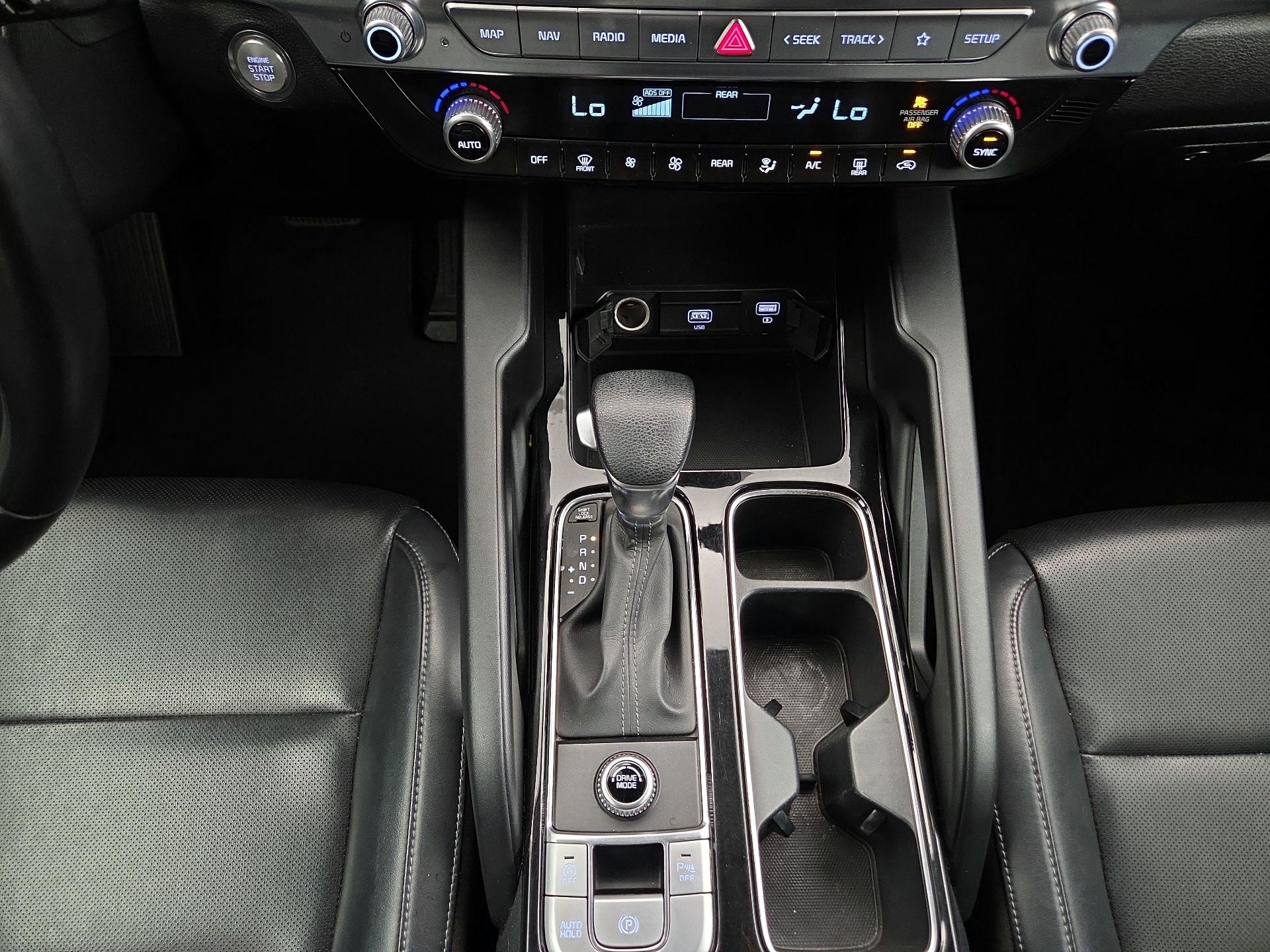 Thumbnail: 2022 Kia Telluride - 18