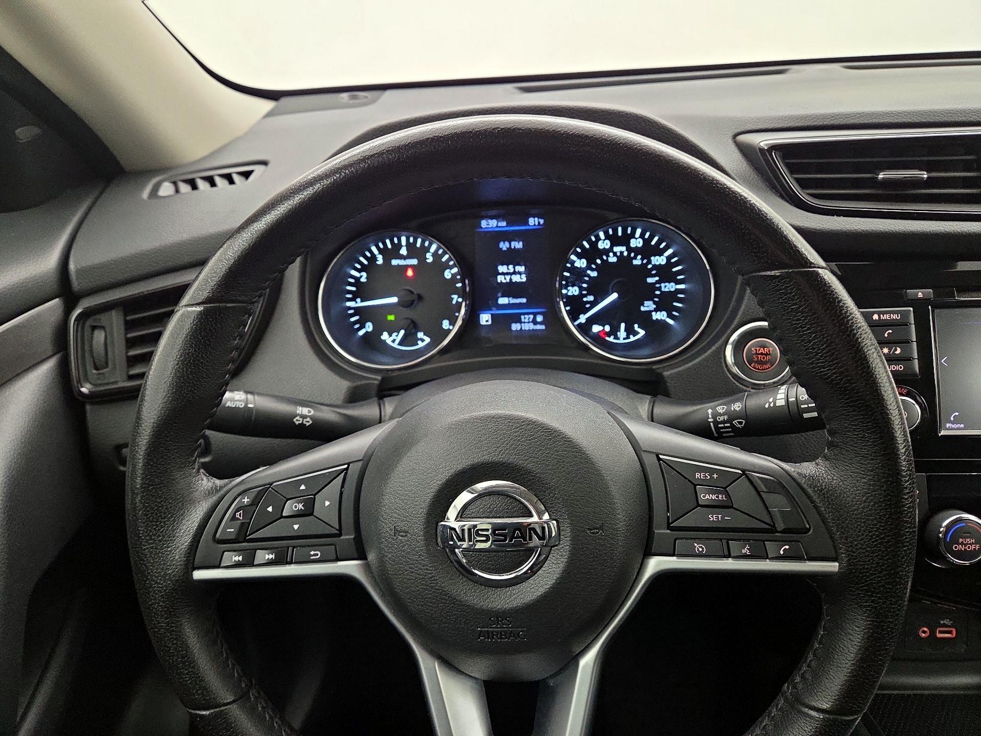 Thumbnail: 2019 Nissan Rogue - 10