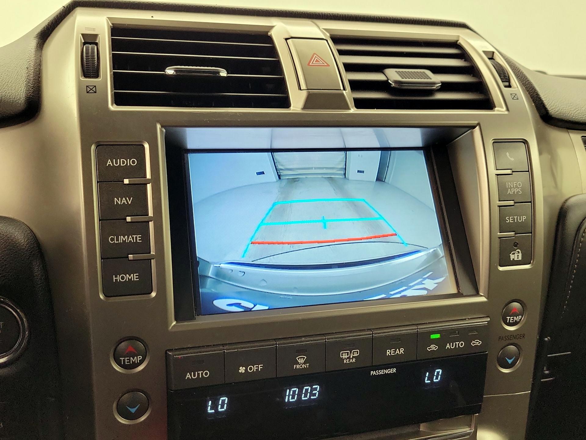 Thumbnail: 2020 Lexus GX - 15