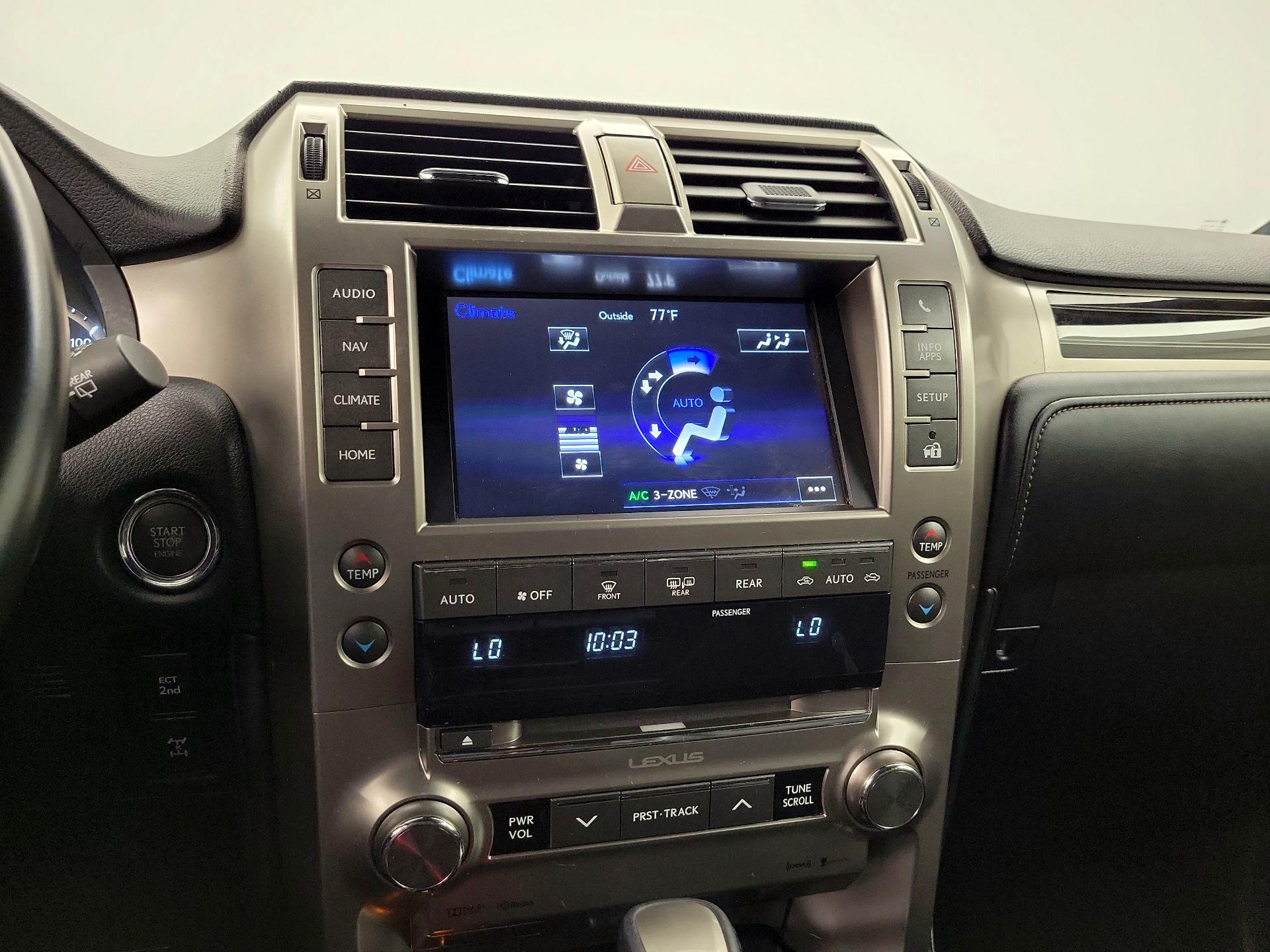 Thumbnail: 2020 Lexus GX - 17