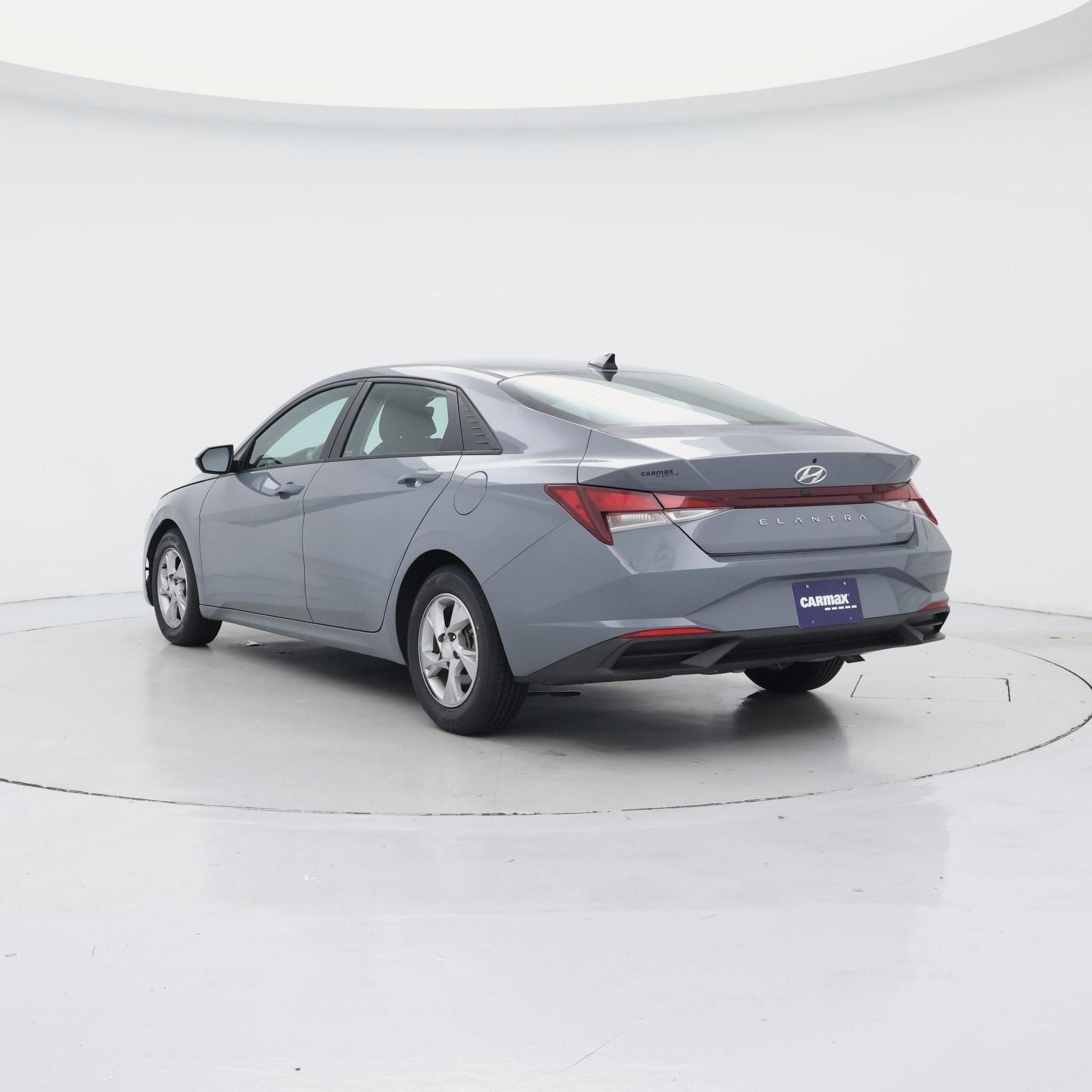 Thumbnail: 2021 Hyundai Elantra - 2