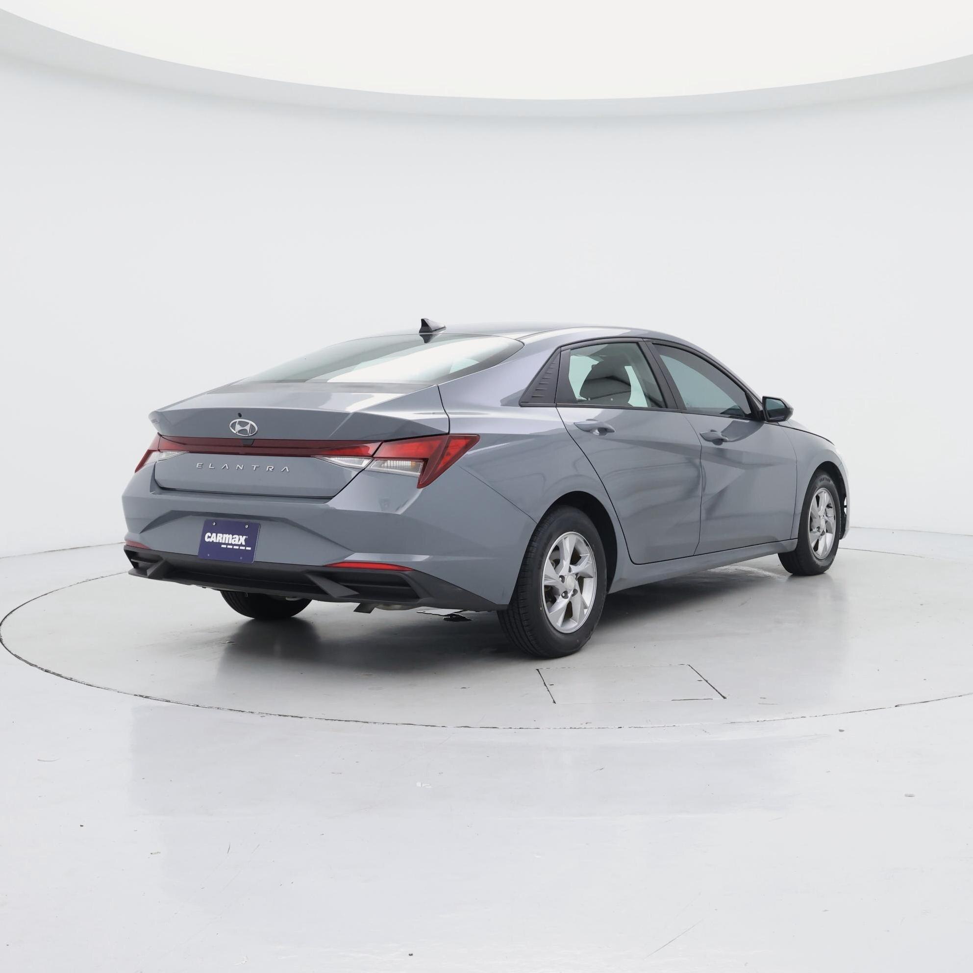Thumbnail: 2021 Hyundai Elantra - 8