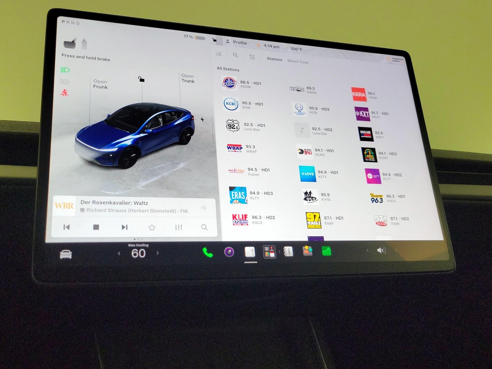 2026 Tesla Model Y Long Range - Photo 15