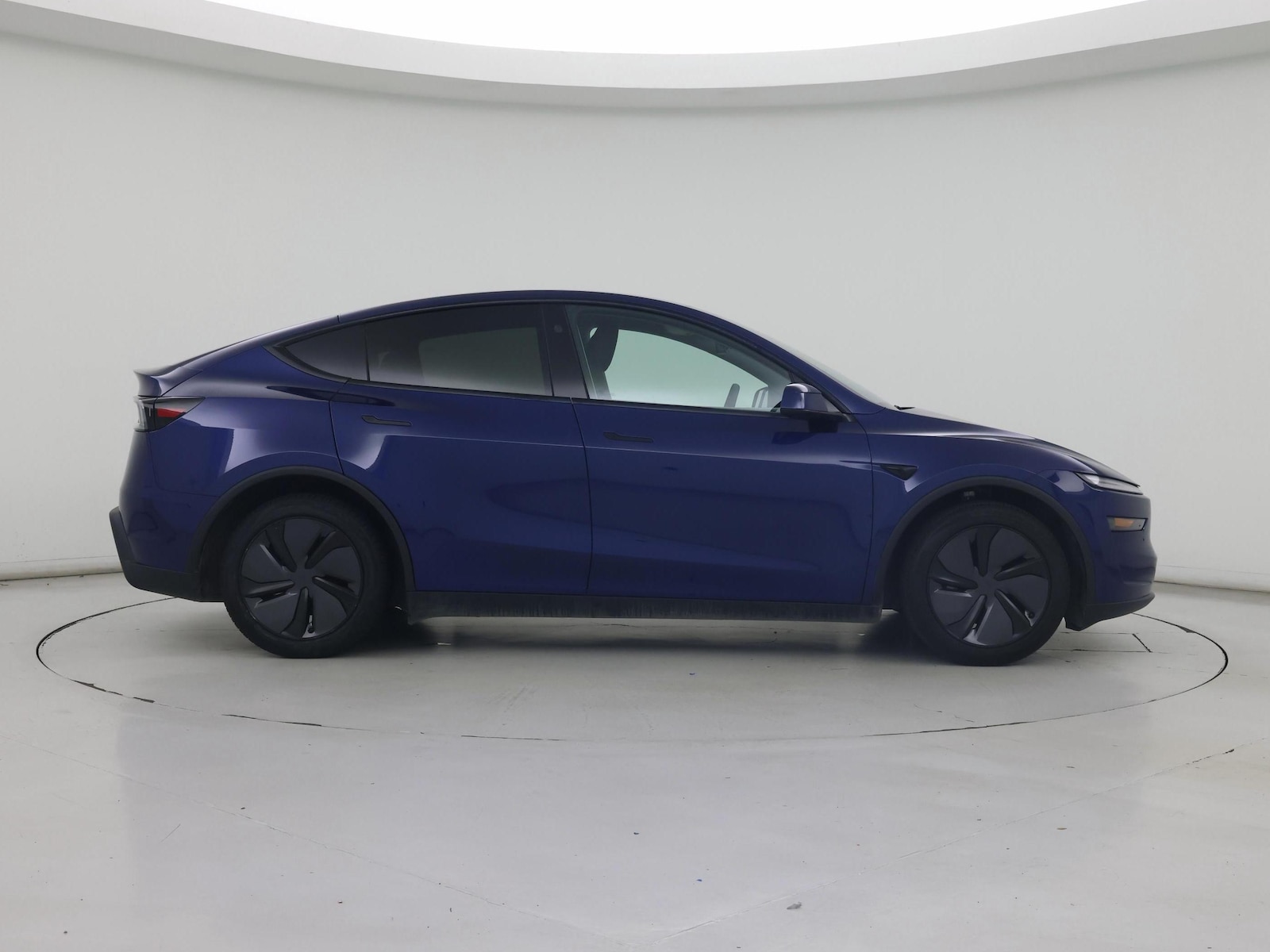 2026 Tesla Model Y Long Range - Photo 8