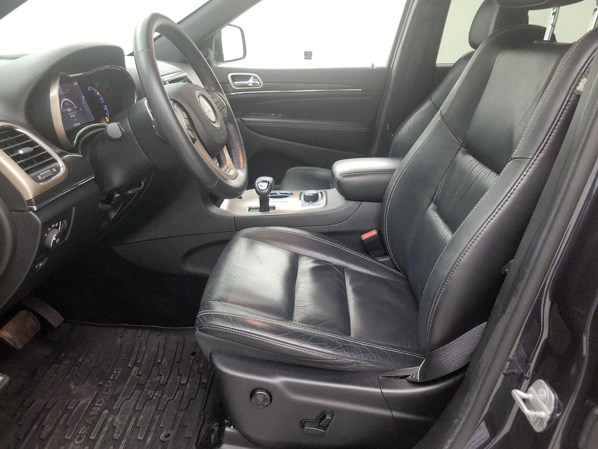 Thumbnail: 2014 Jeep Grand Cherokee - 11