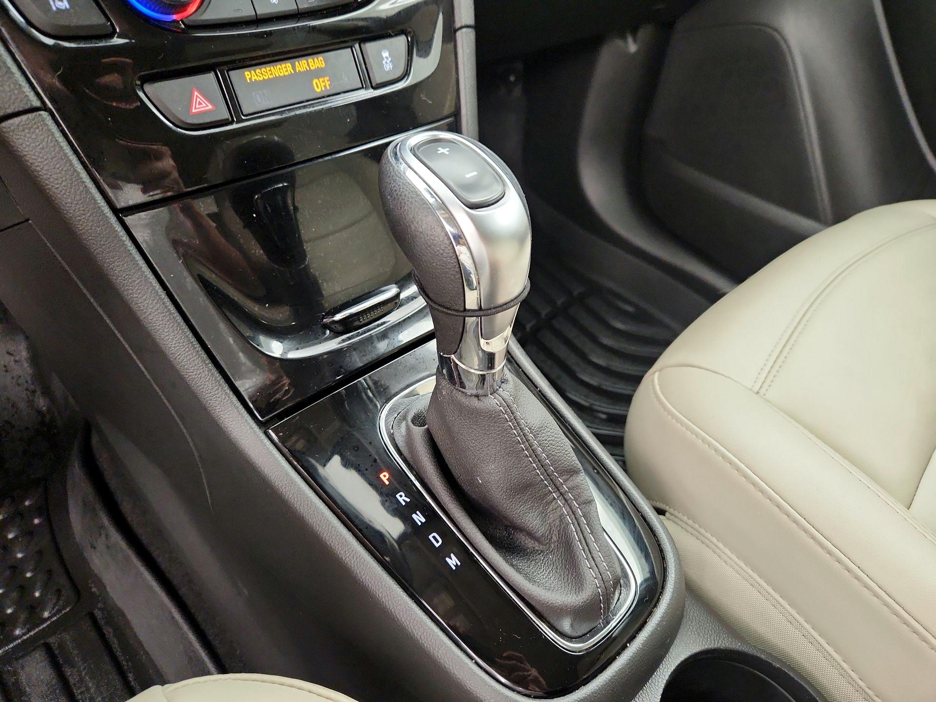 Thumbnail: 2019 Buick Encore - 17