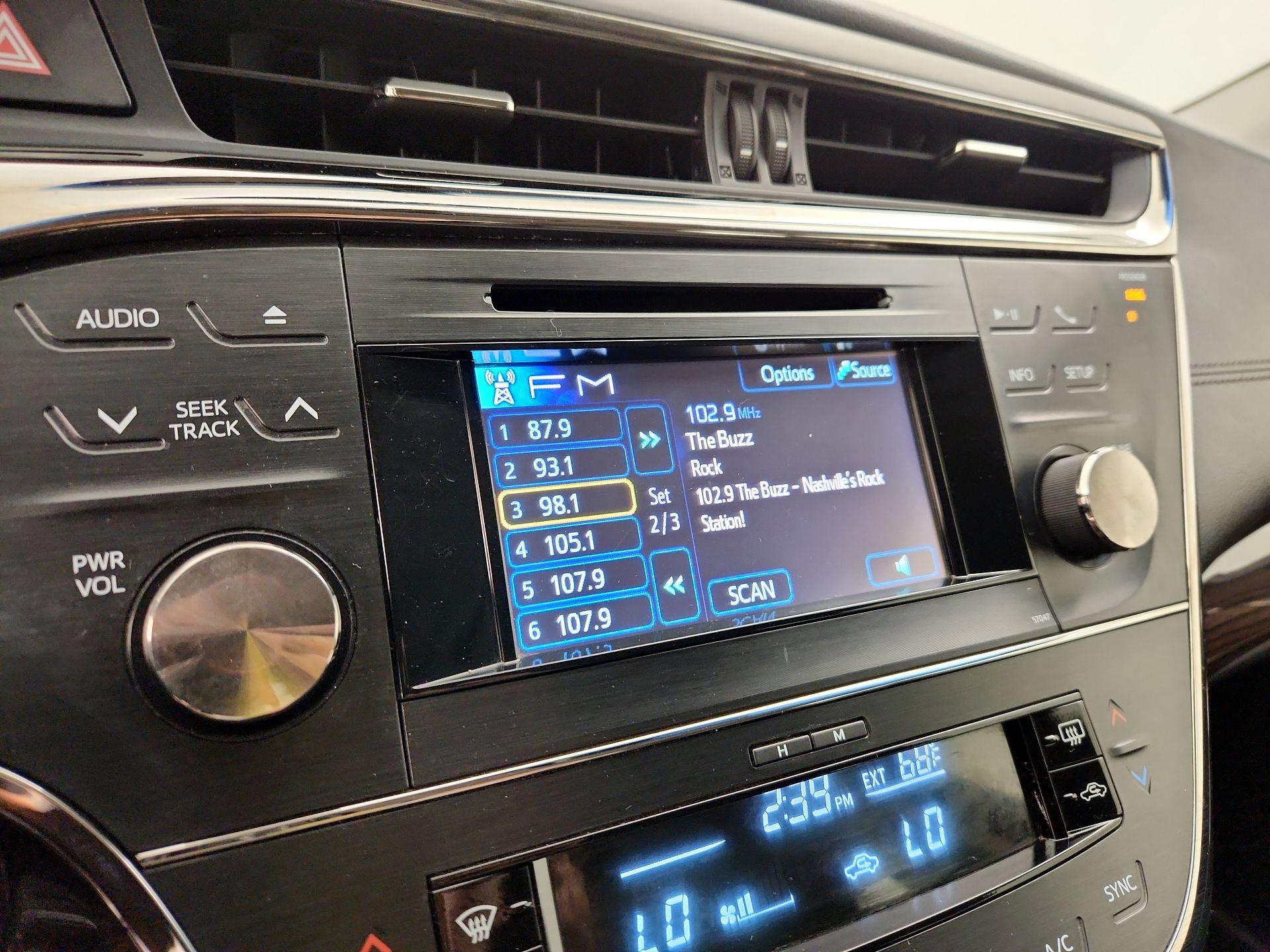 Thumbnail: 2014 Toyota Avalon - 15