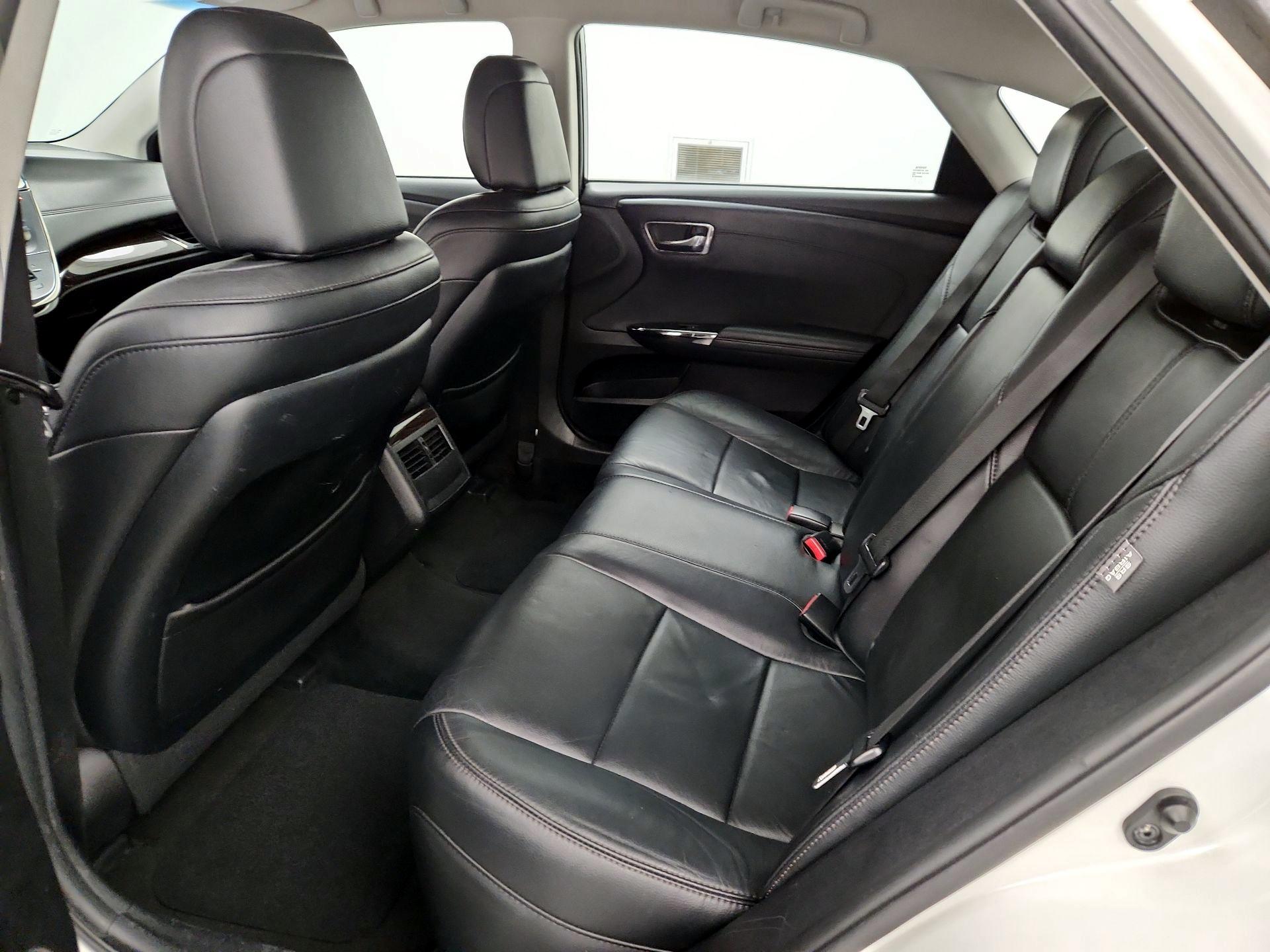 Thumbnail: 2014 Toyota Avalon - 19