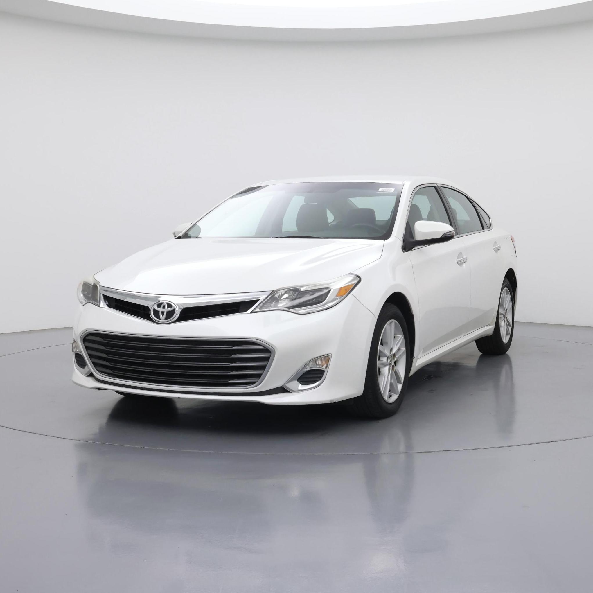 Thumbnail: 2014 Toyota Avalon - 4