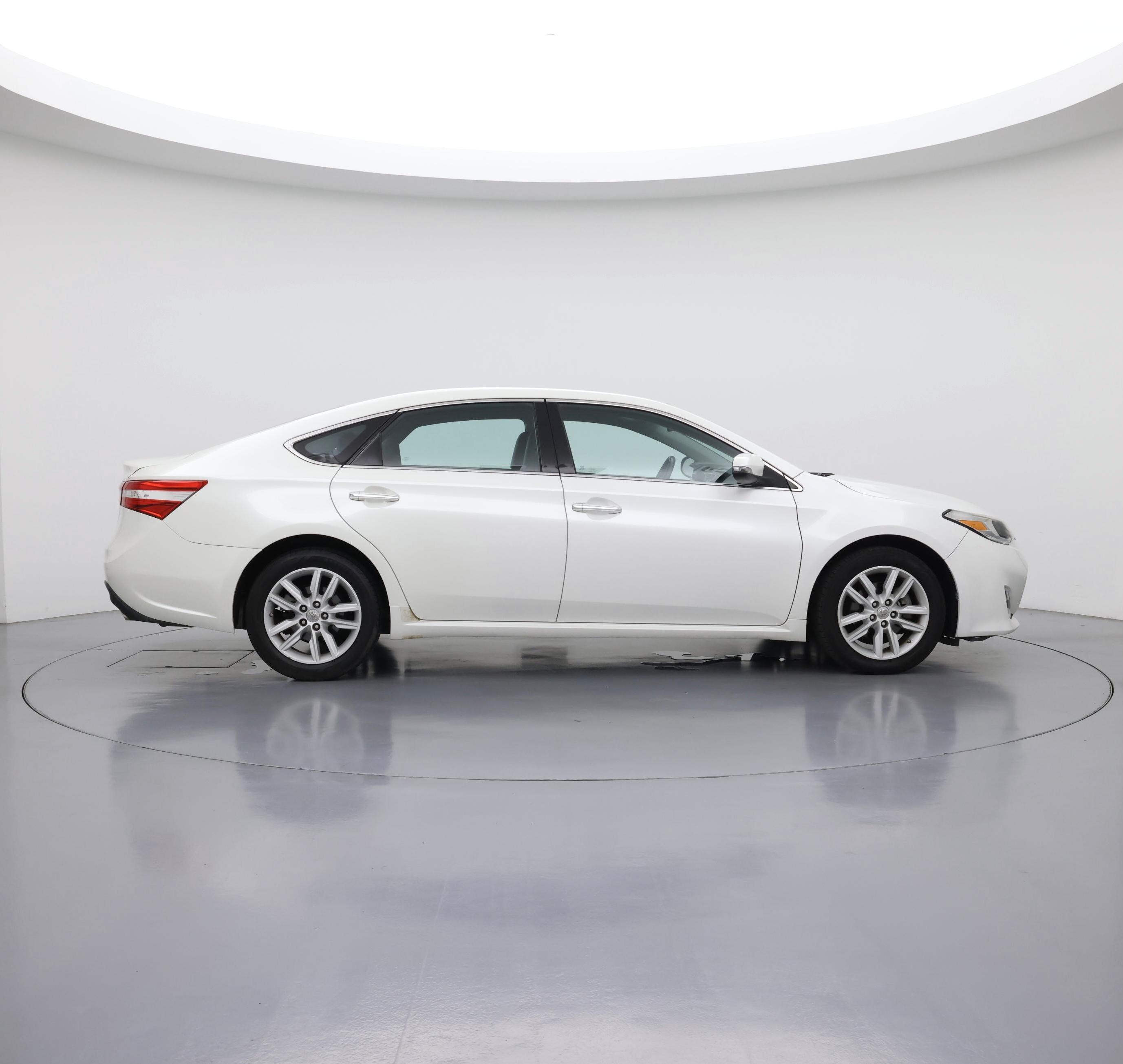 Thumbnail: 2014 Toyota Avalon - 7