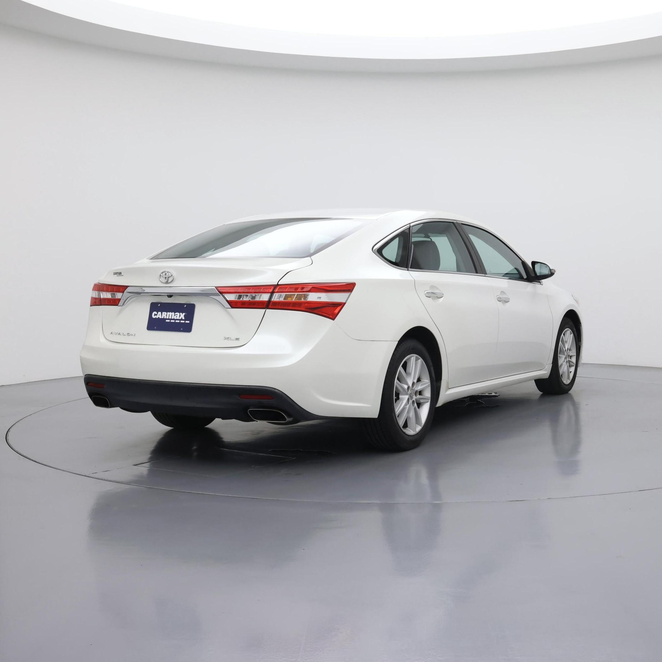 Thumbnail: 2014 Toyota Avalon - 8