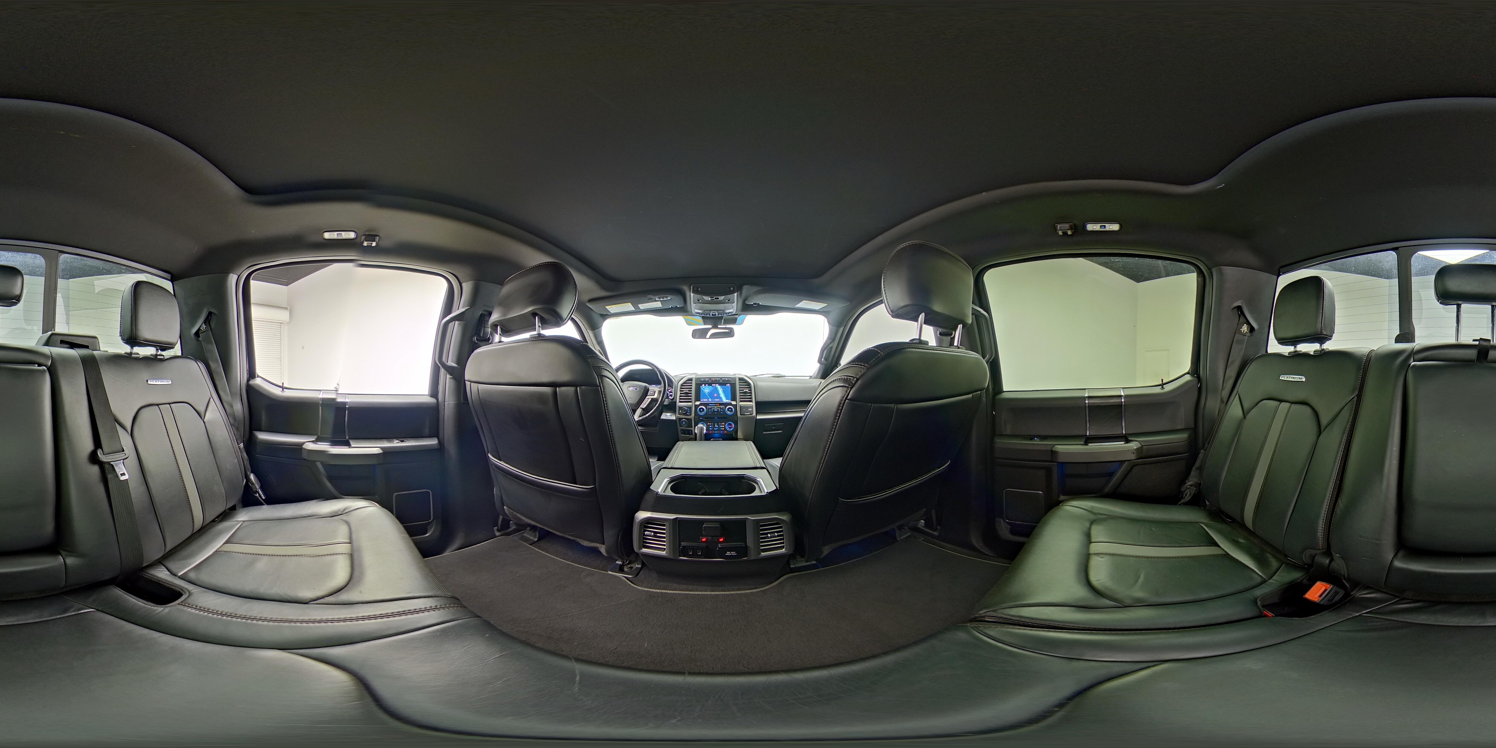 2018 Ford F-150 Platinum - Photo 24