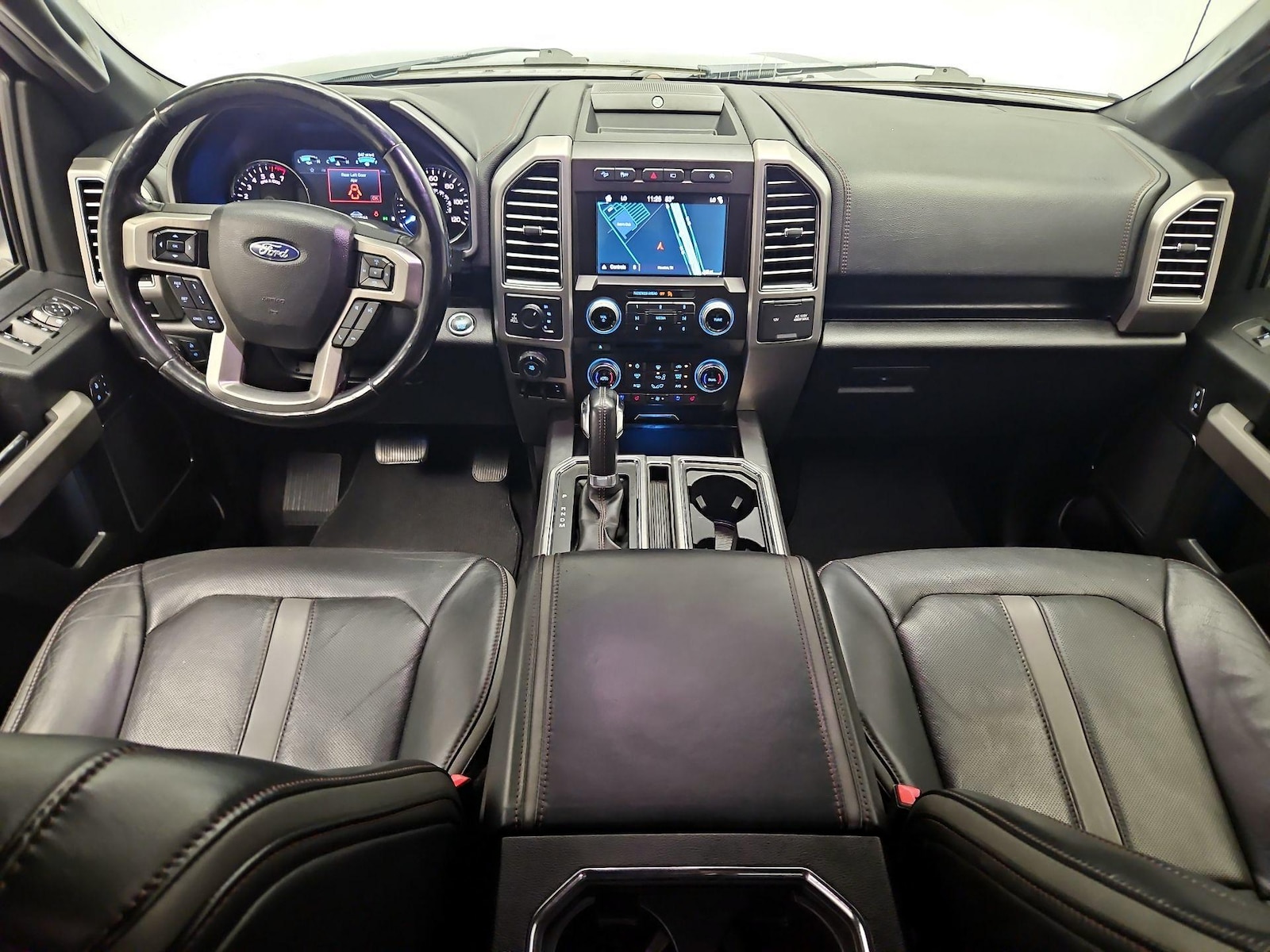 2018 Ford F-150 Platinum - Photo 10