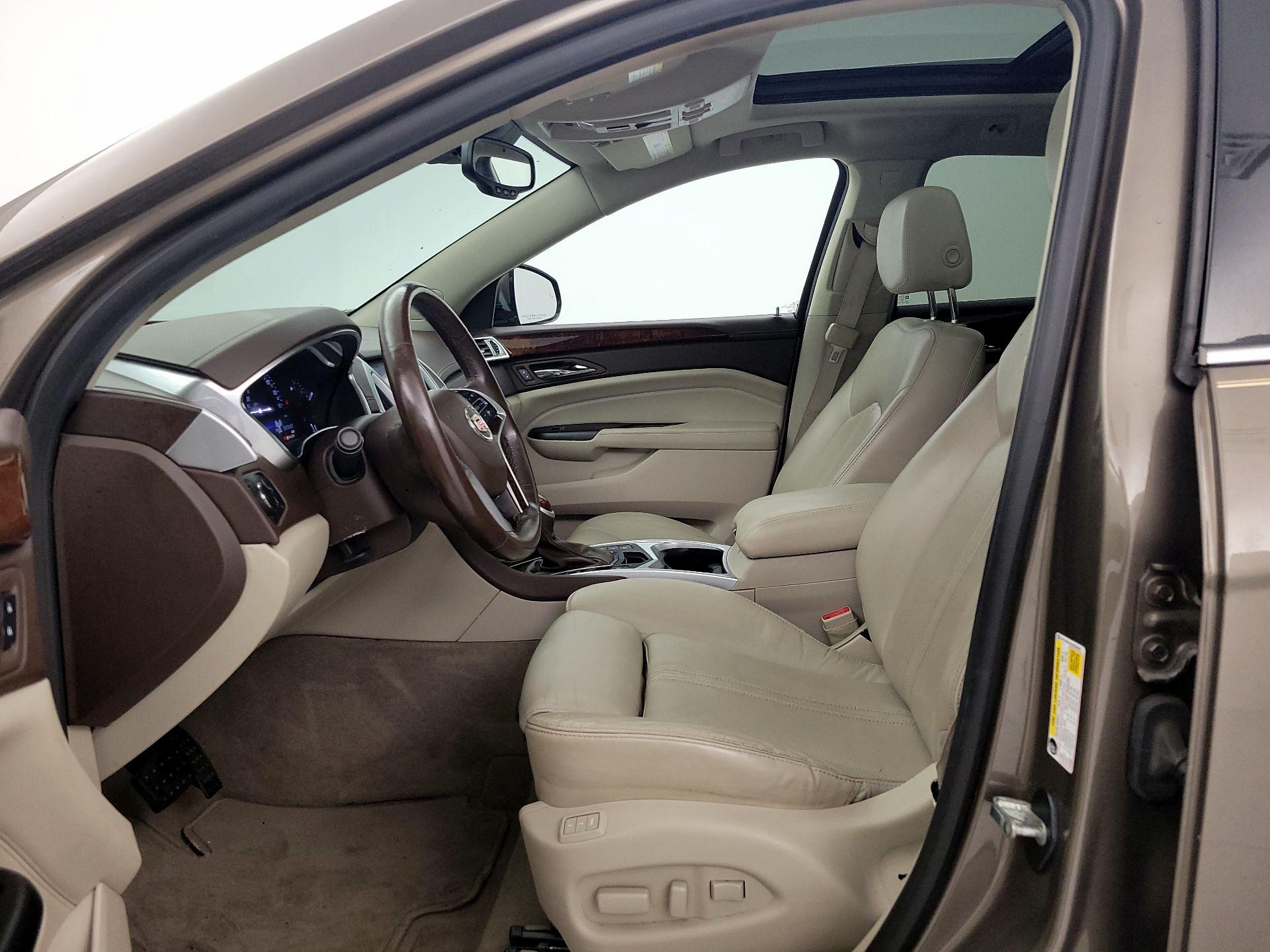 Thumbnail: 2016 Cadillac SRX - 11