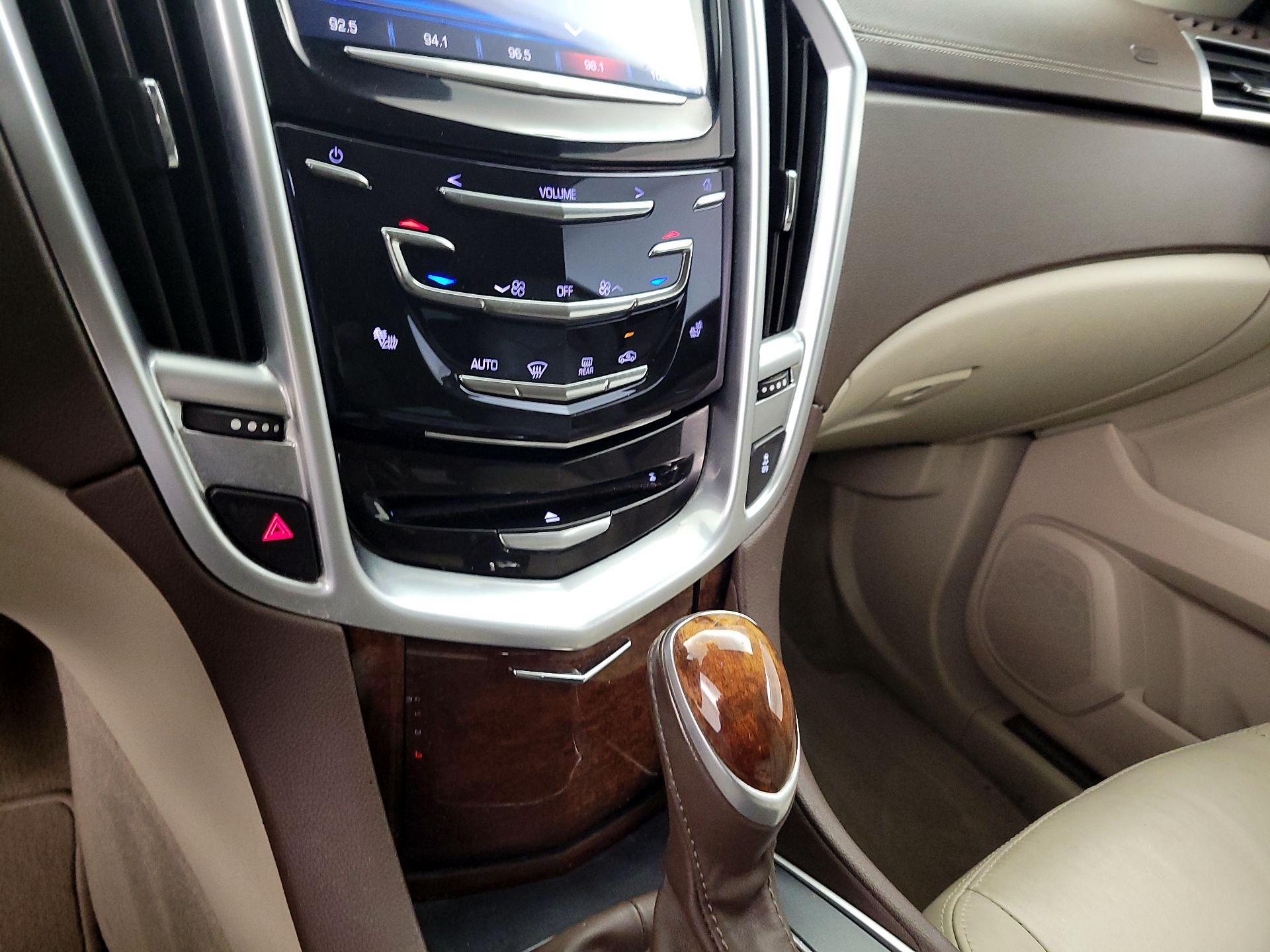 Thumbnail: 2016 Cadillac SRX - 16