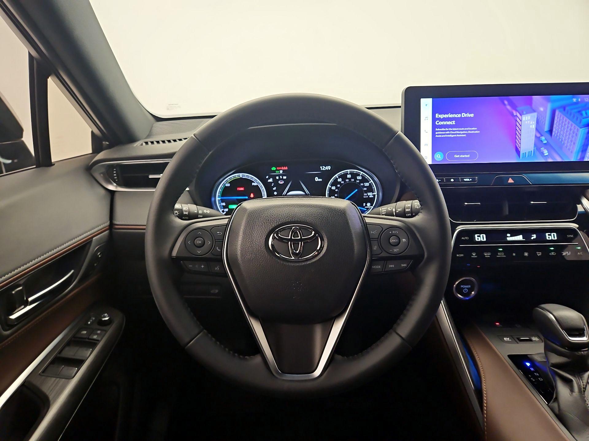 Thumbnail: 2024 Toyota Venza - 10