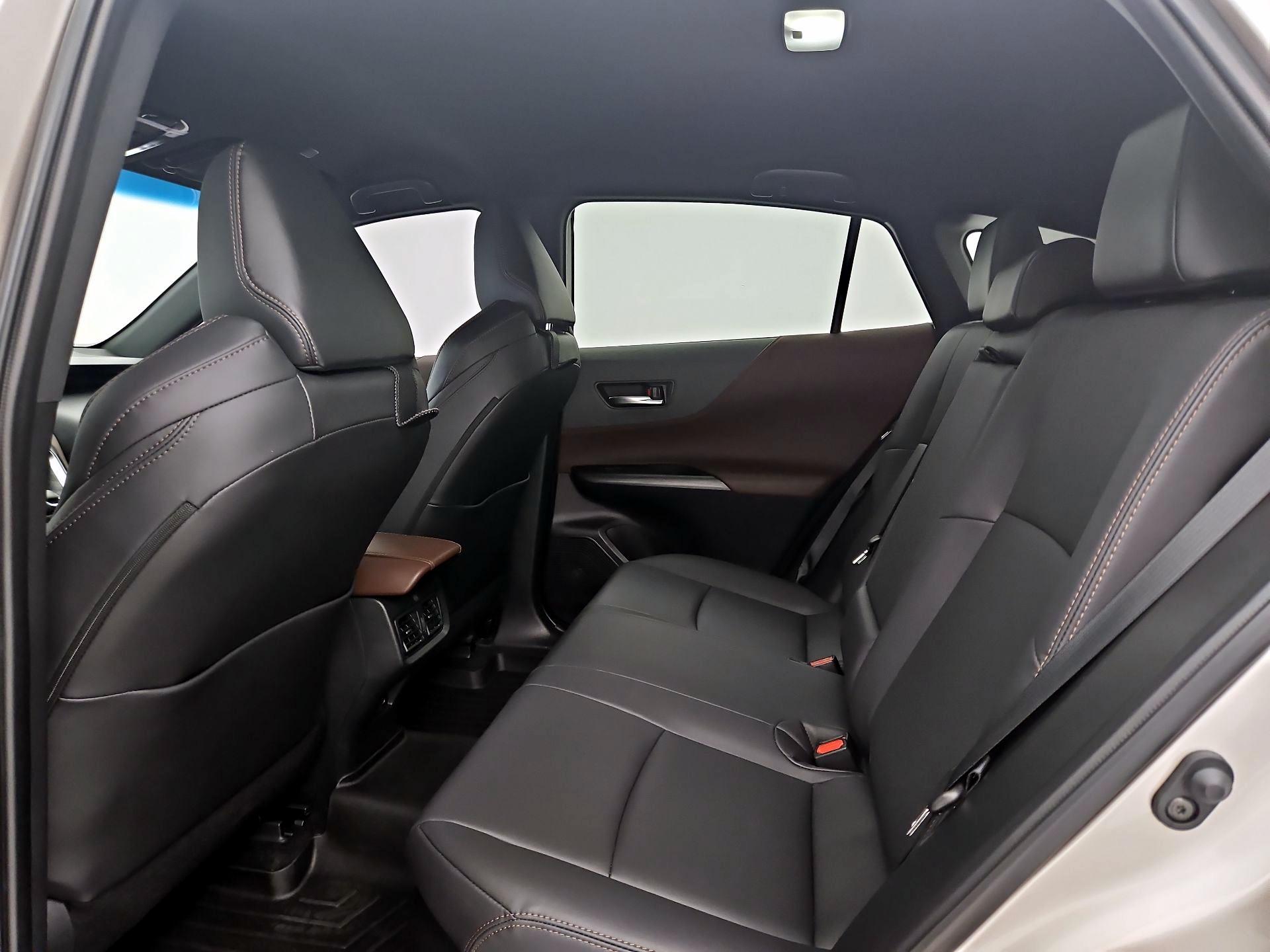 Thumbnail: 2024 Toyota Venza - 20