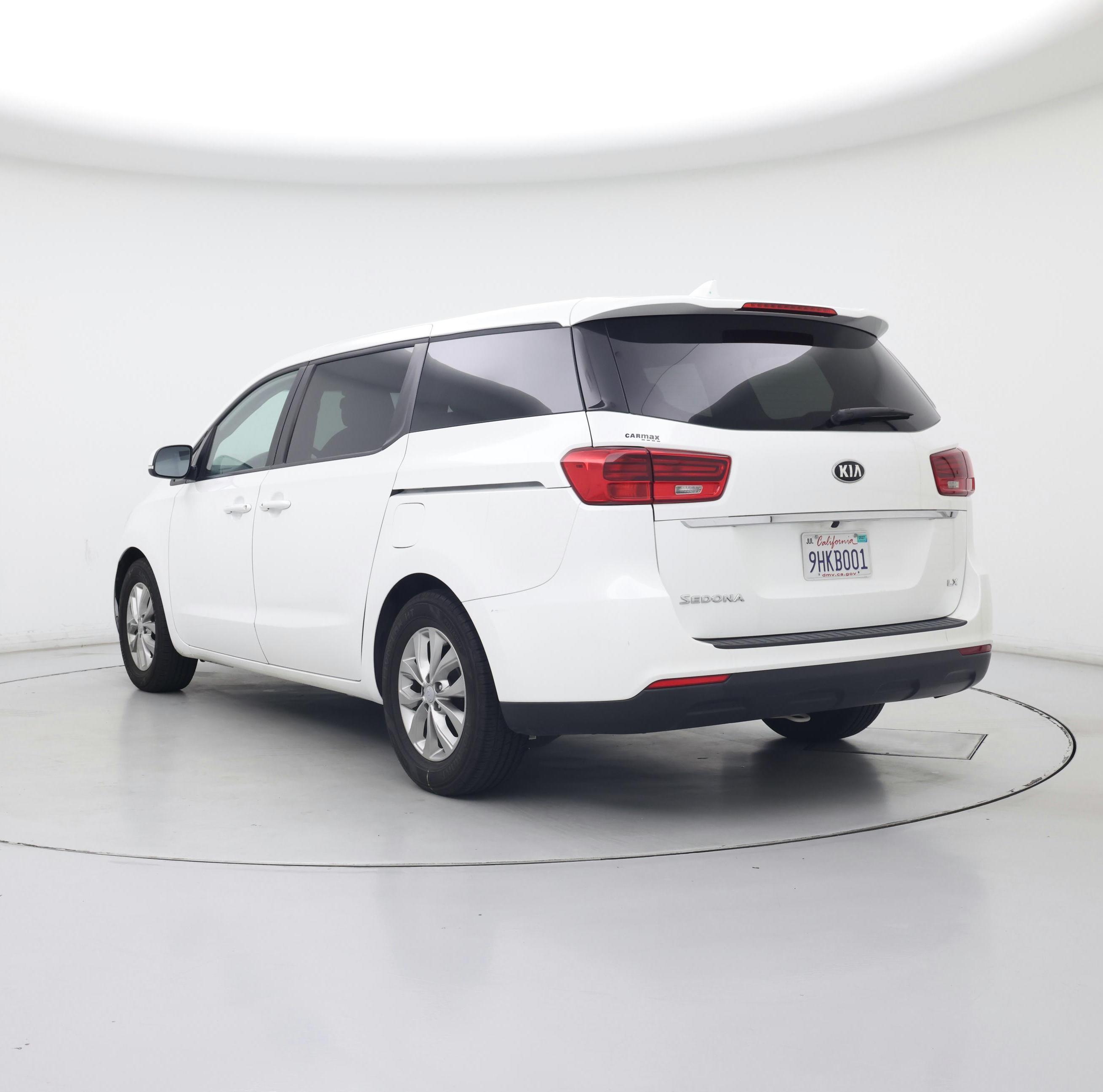 Thumbnail: 2019 Kia Sedona - 2