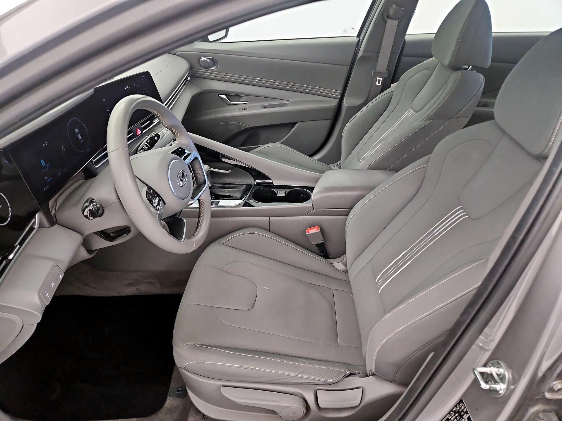 Thumbnail: 2023 Hyundai Elantra - 11