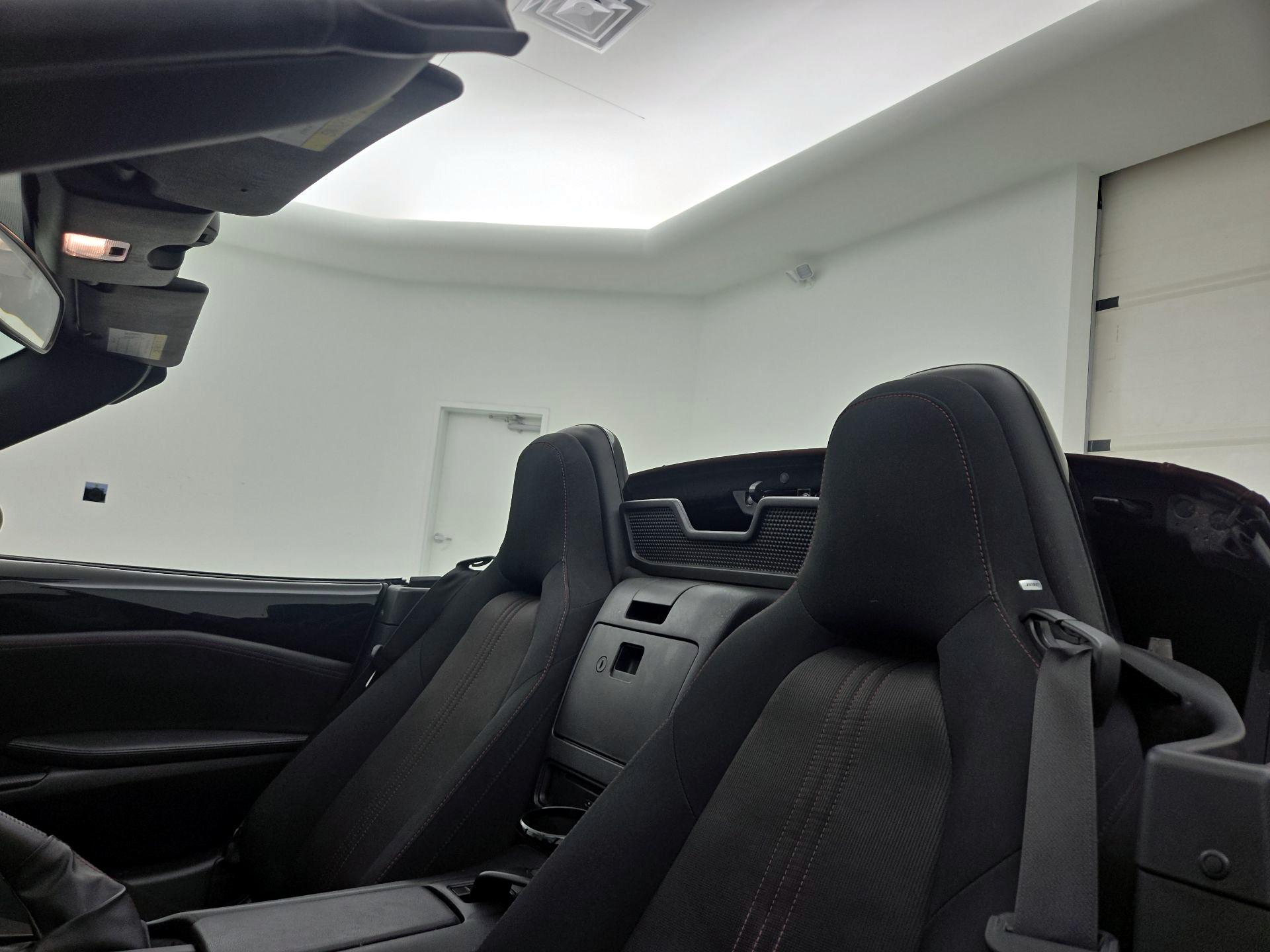Thumbnail: 2018 Mazda MX-5 Miata - 18