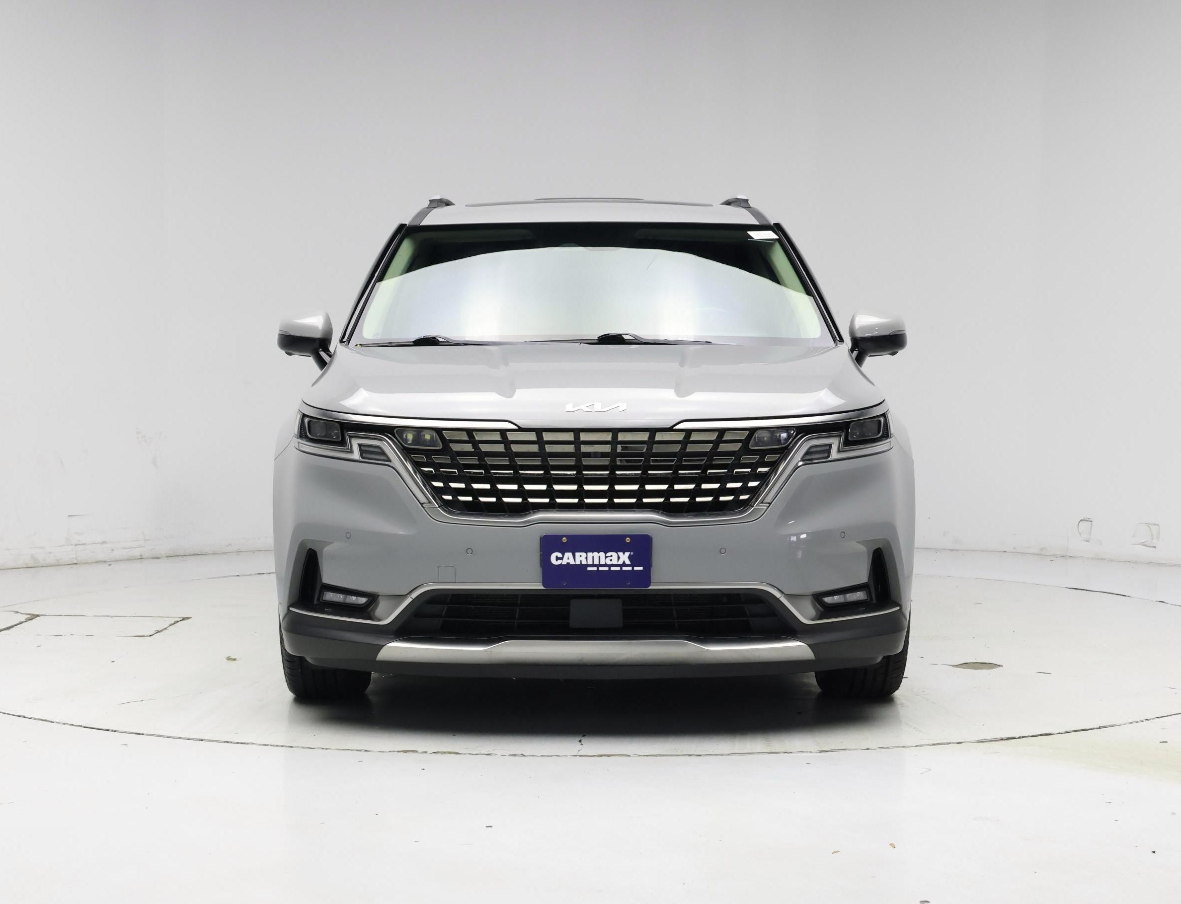 Thumbnail: 2023 Kia Carnival - 5