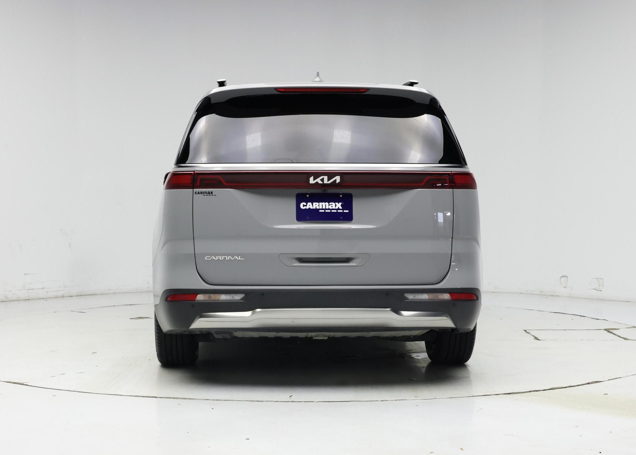 Thumbnail: 2023 Kia Carnival - 6