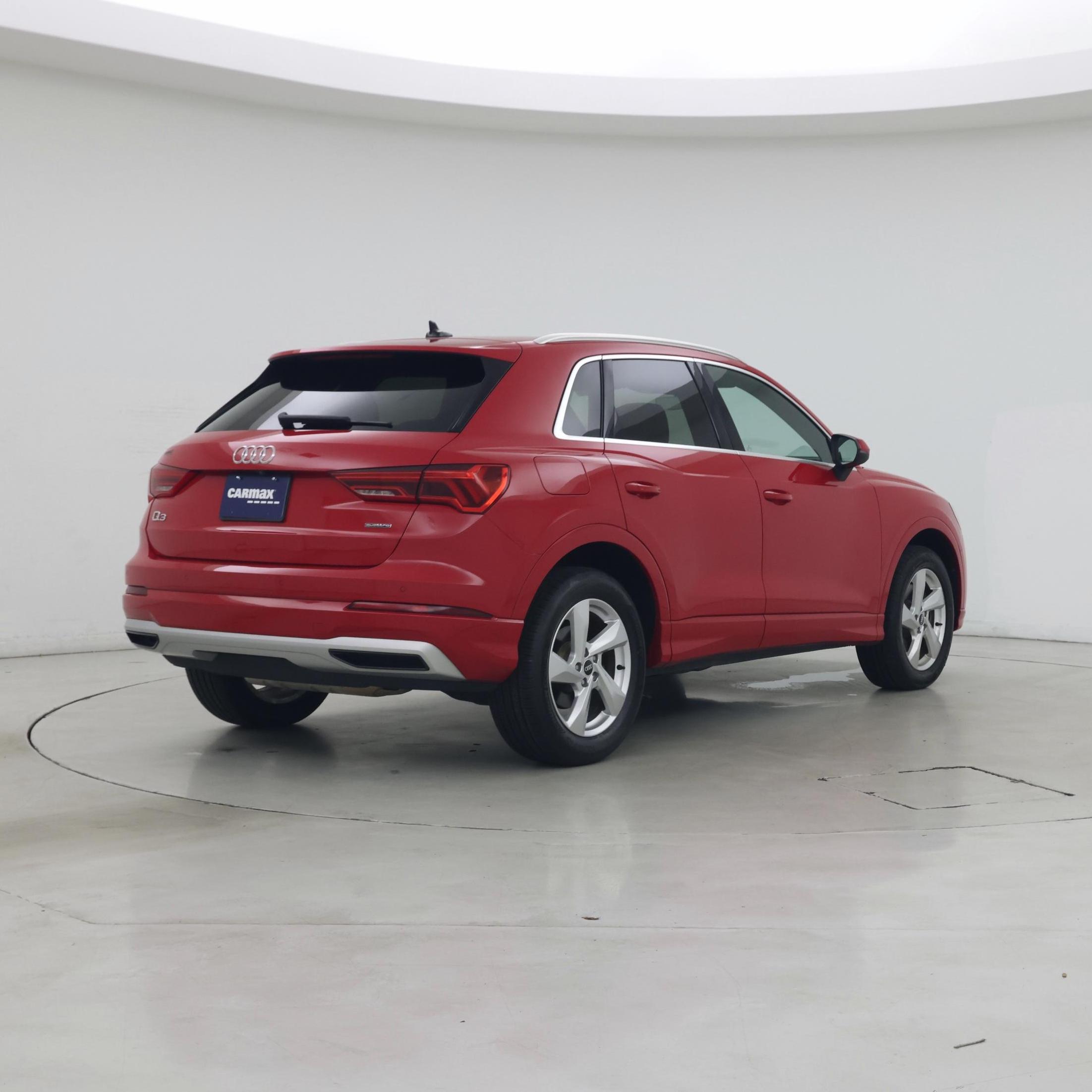 Thumbnail: 2021 Audi Q3 - 8