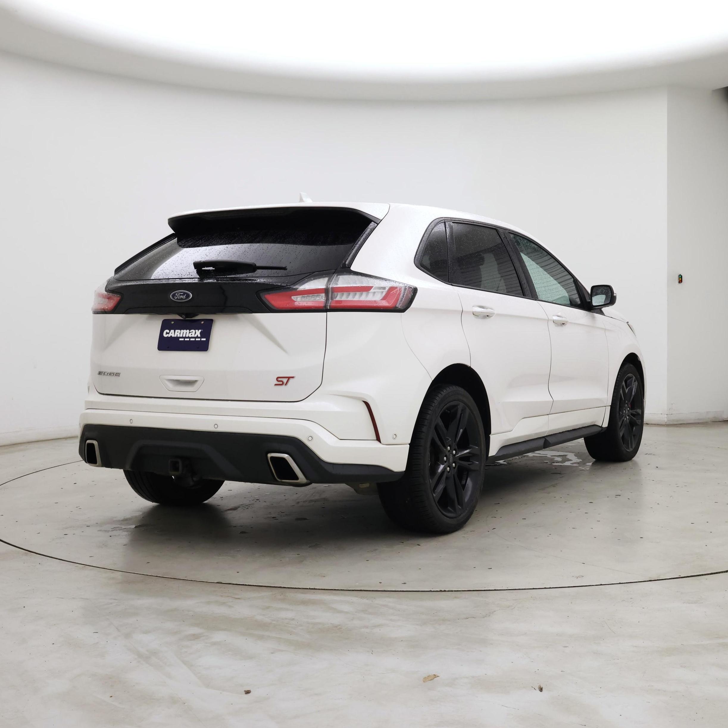 Thumbnail: 2019 Ford Edge - 8