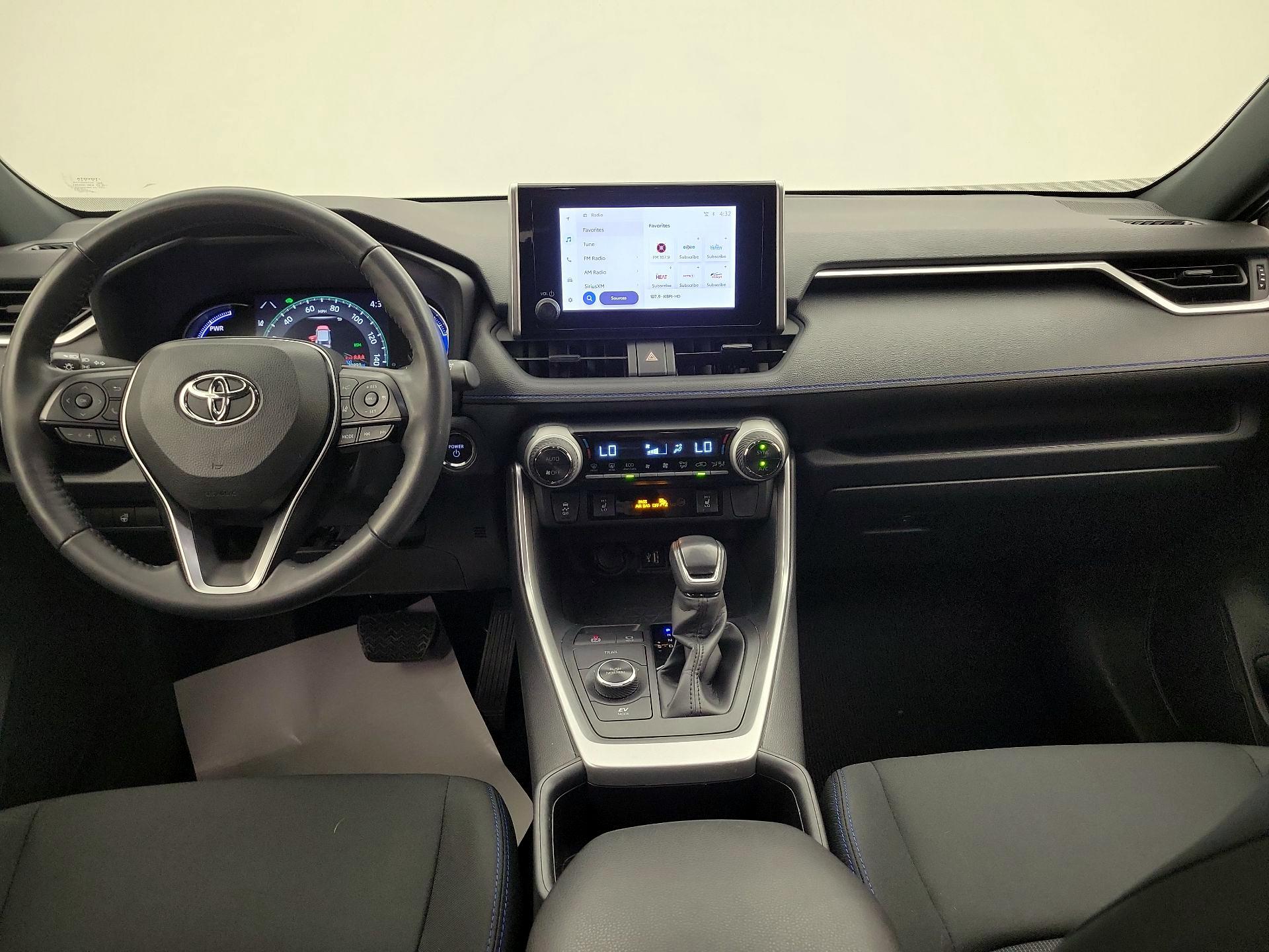 Thumbnail: 2024 Toyota RAV4 - 9