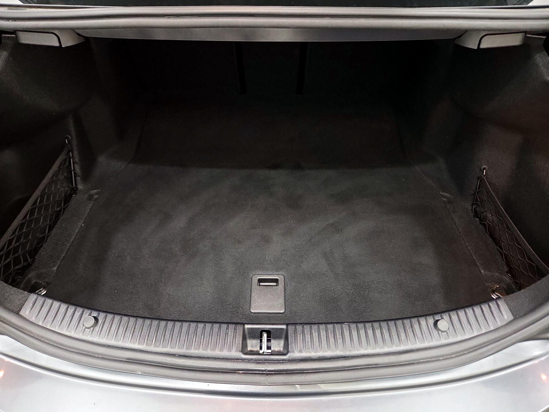 Thumbnail: 2019 Mercedes-Benz C-Class - 20