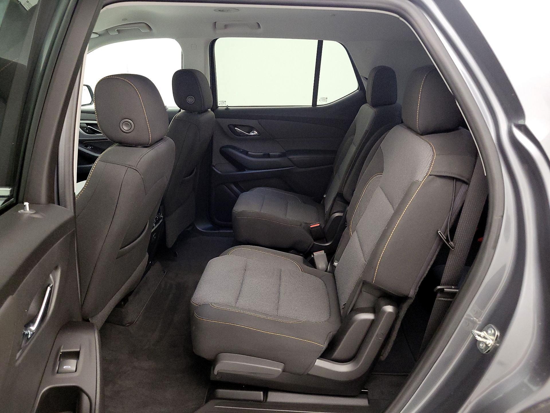 Thumbnail: 2020 Chevrolet Traverse - 19