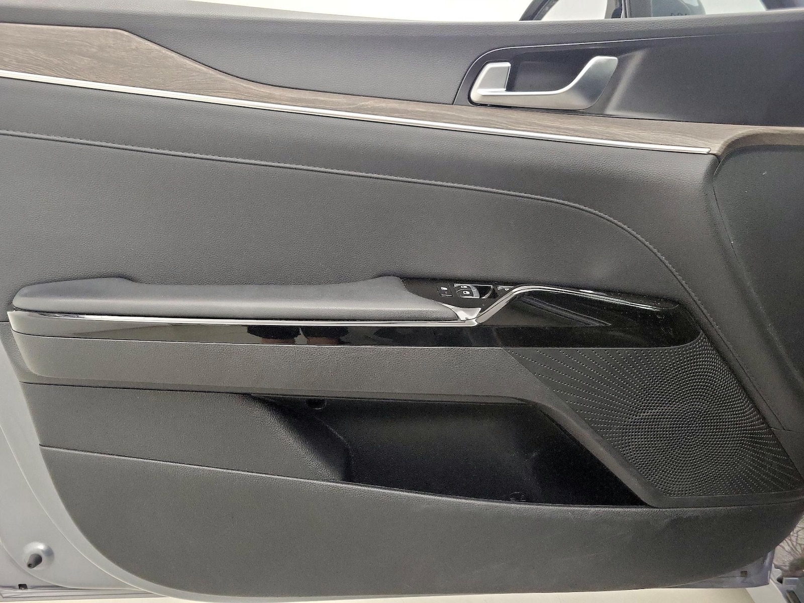 2024 Kia K5 EX - Photo 13