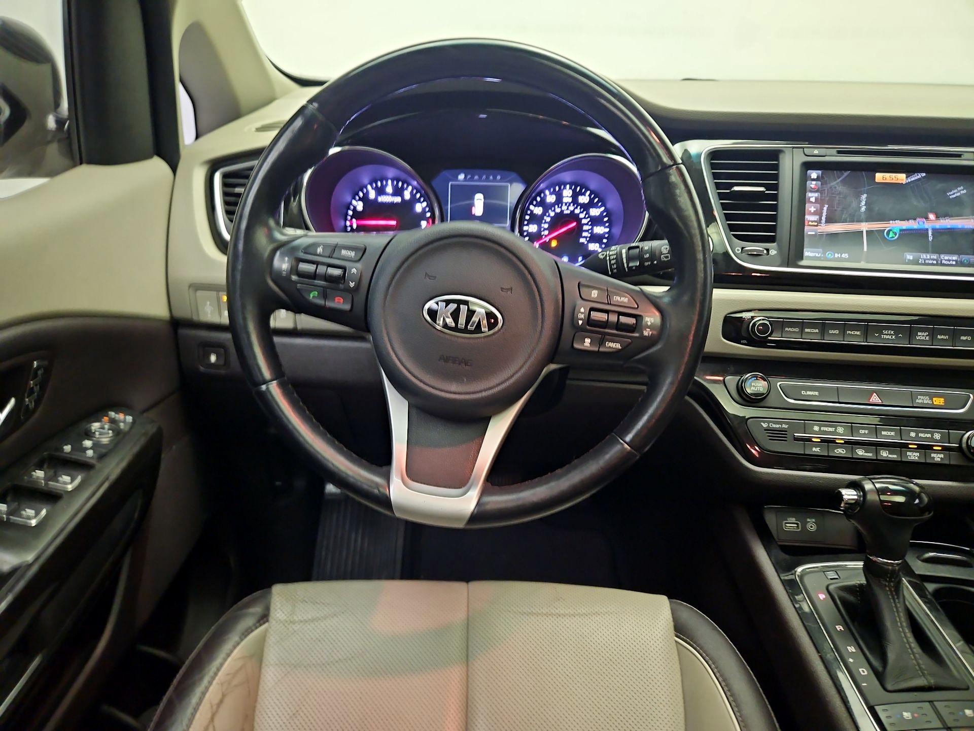 Thumbnail: 2016 Kia Sedona - 10