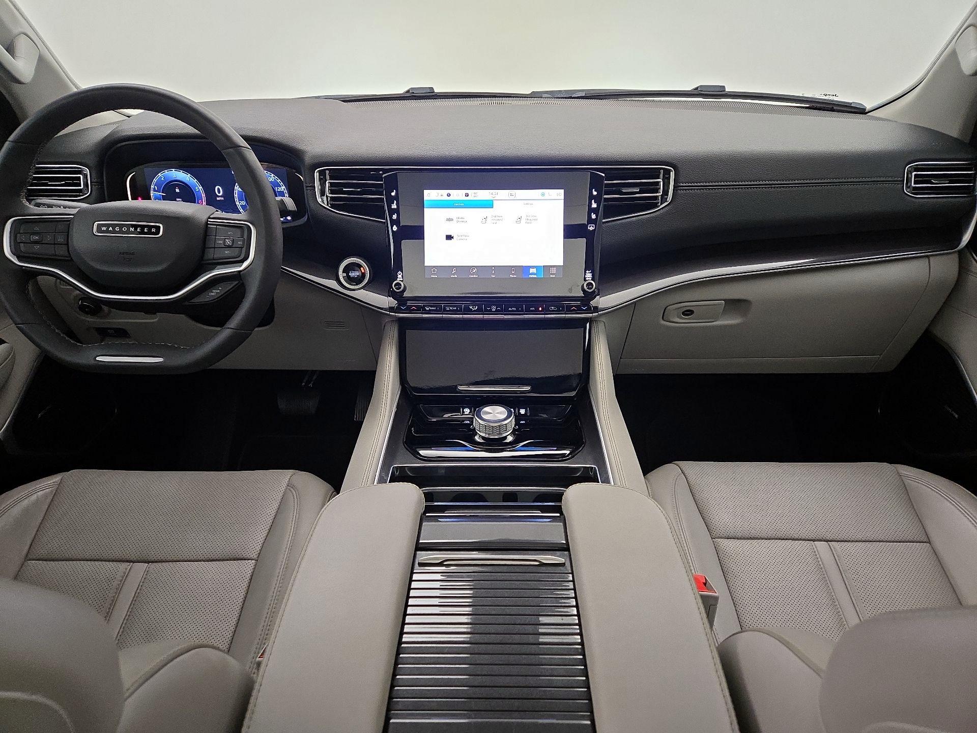 Thumbnail: 2024 Jeep Wagoneer - 9