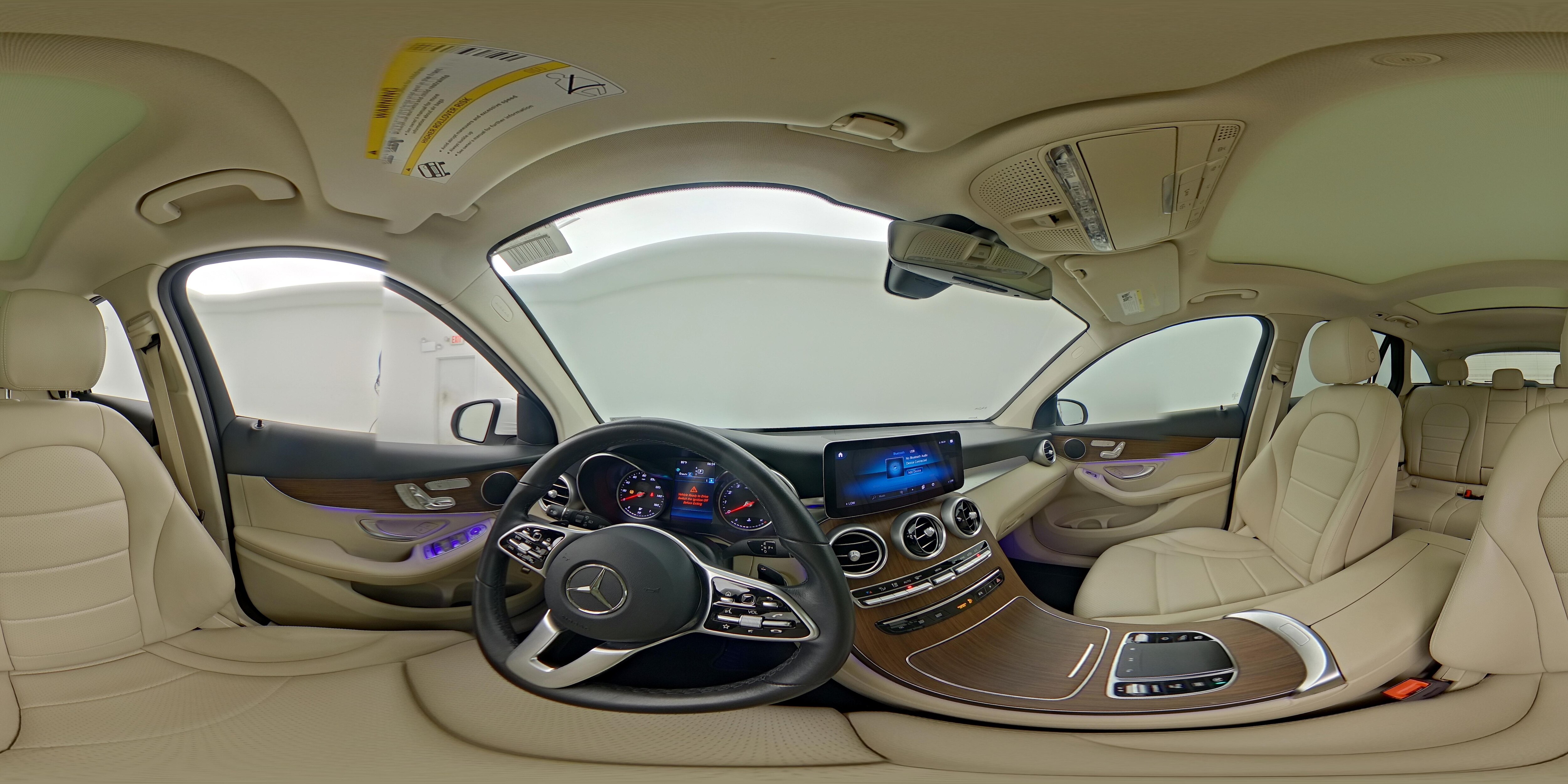 2021 Mercedes-Benz GLC GLC300 - Photo 26