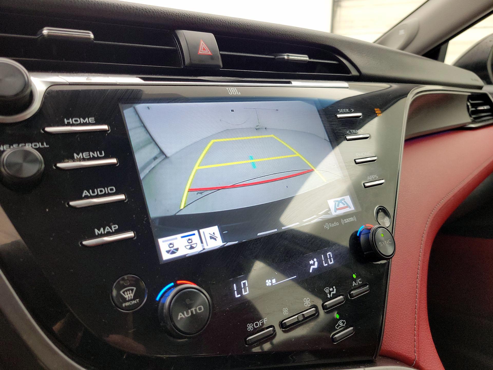 Thumbnail: 2019 Toyota Camry - 14