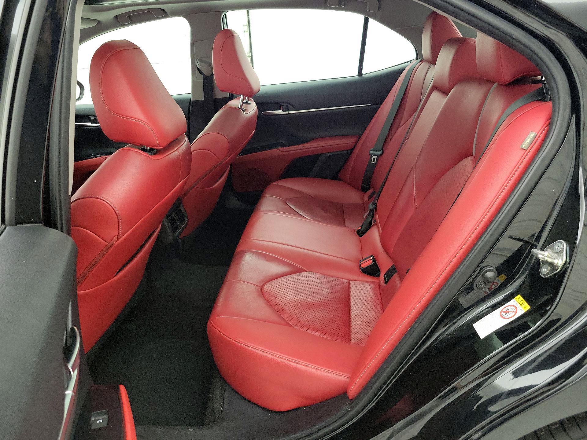 Thumbnail: 2019 Toyota Camry - 20