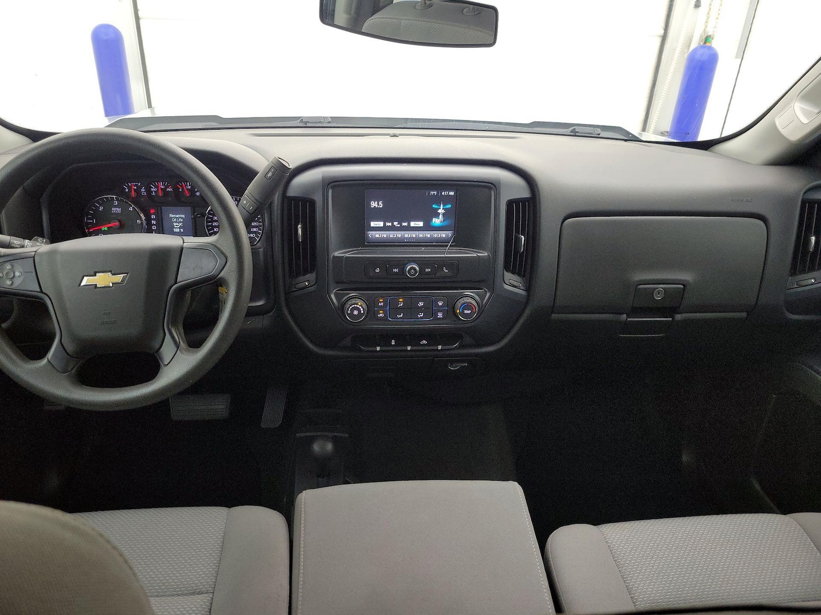 2017 Chevrolet Silverado 1500 Custom - Photo 10
