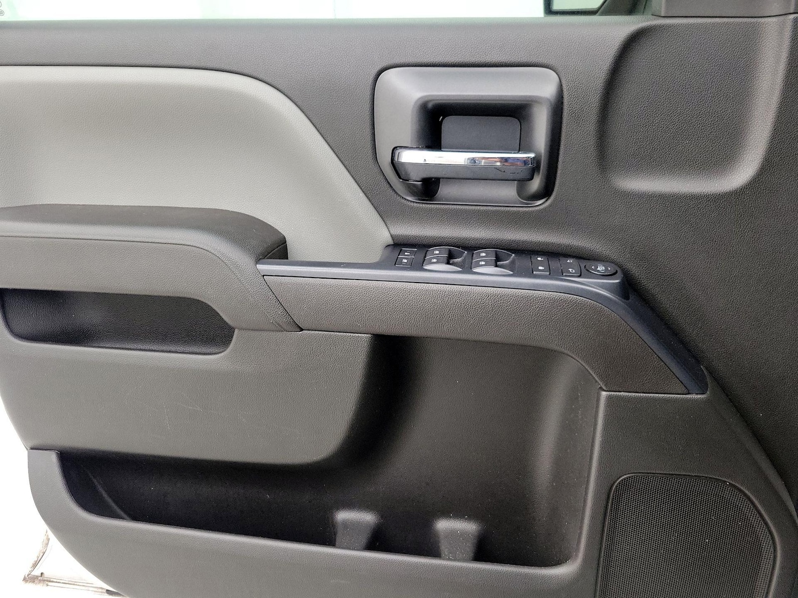 2017 Chevrolet Silverado 1500 Custom - Photo 13