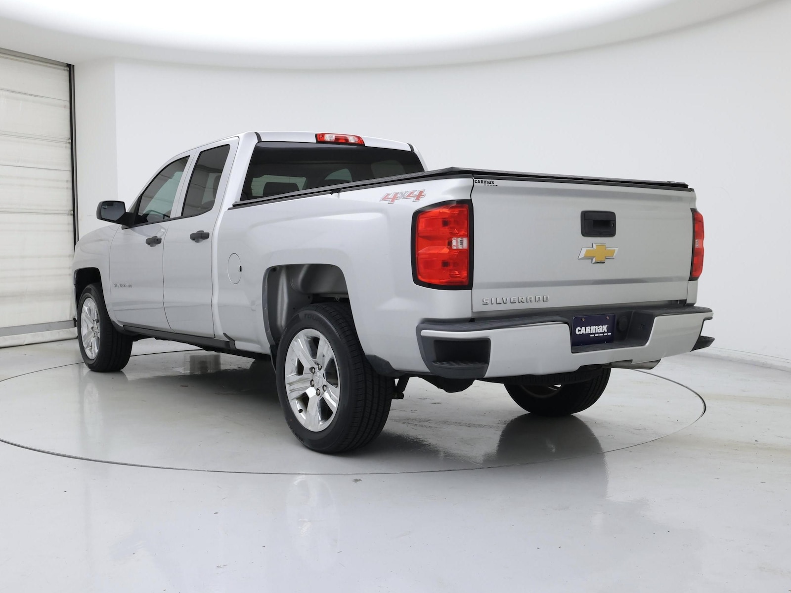 2017 Chevrolet Silverado 1500 Custom - Photo 3