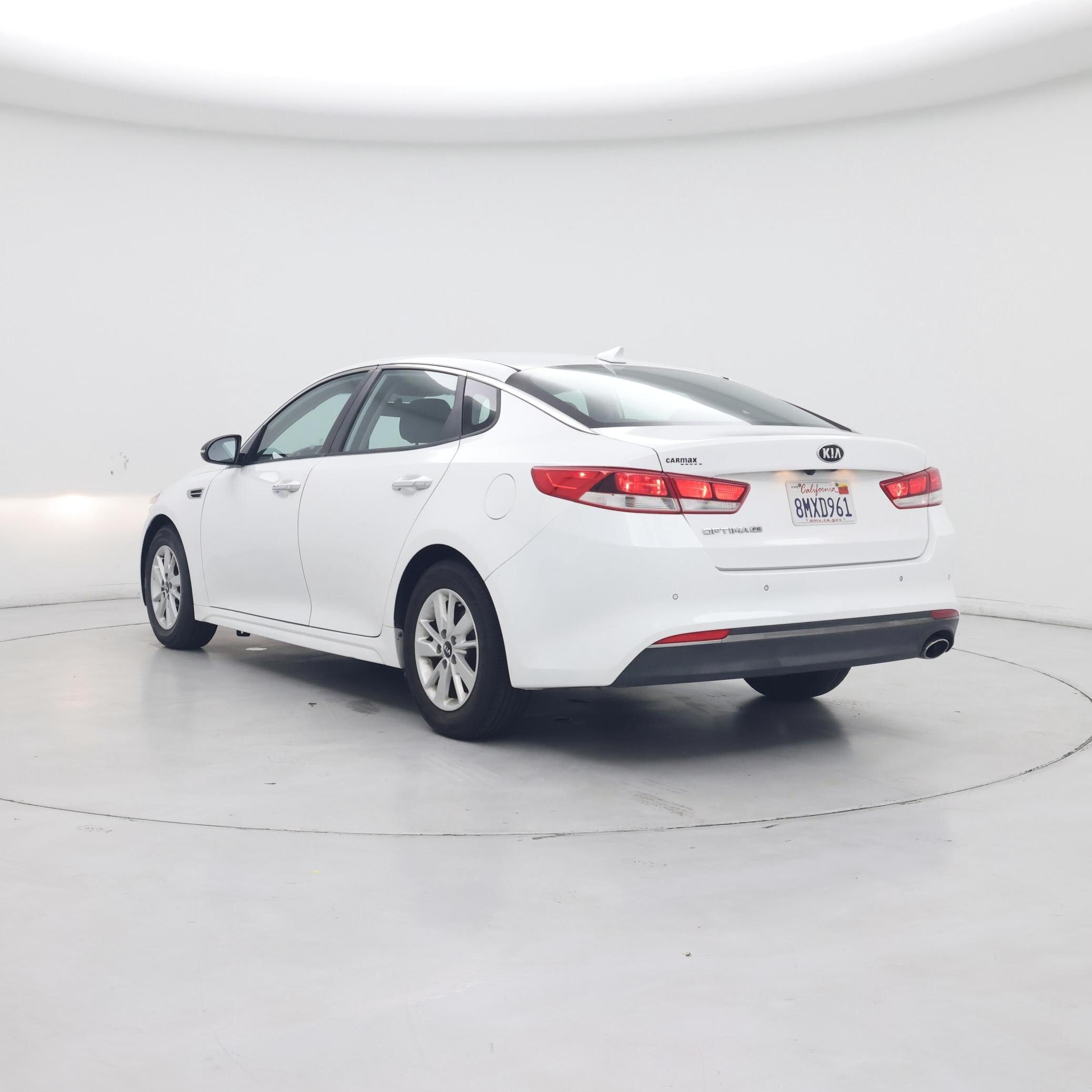 Thumbnail: 2018 Kia Optima - 2