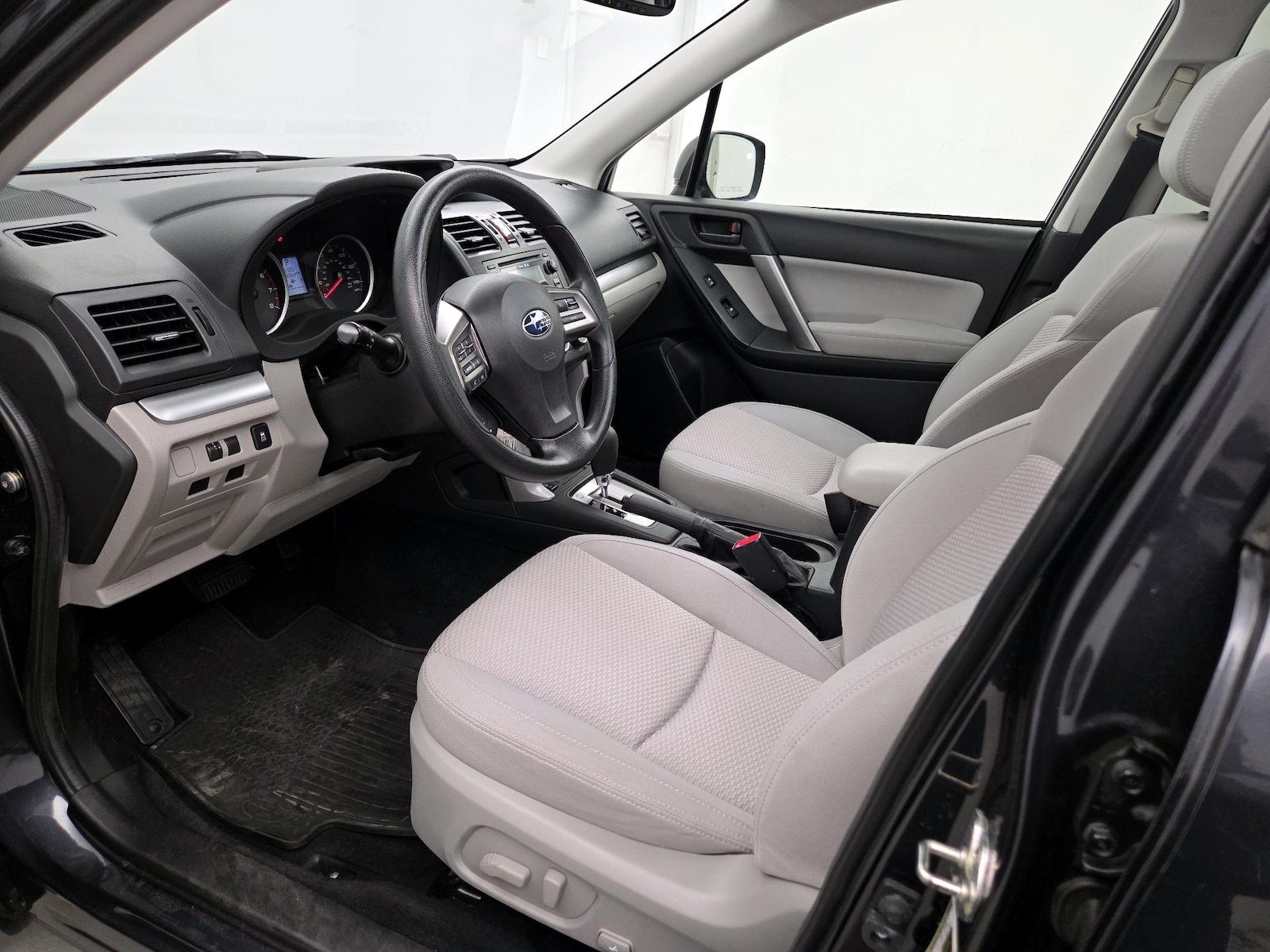 2014 Subaru Forester i Premium - Photo 12
